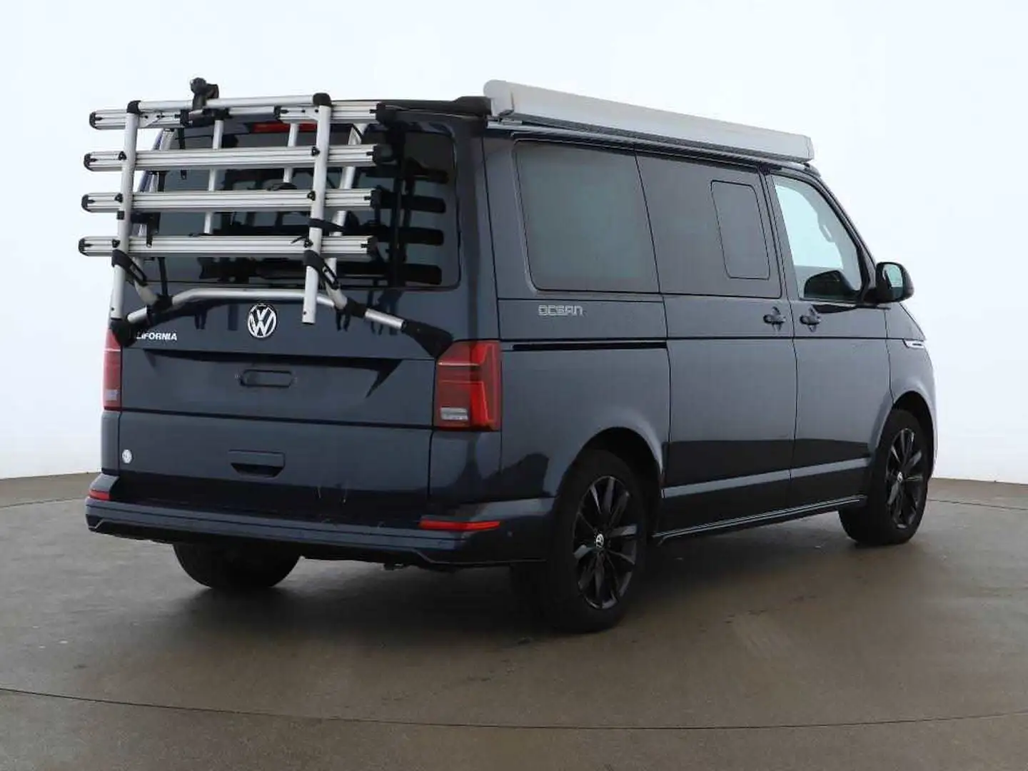 Volkswagen T6.1 California California Ocean /AHK/ACC/STANDHEIZUNG/LED/LEDER Grau - 2