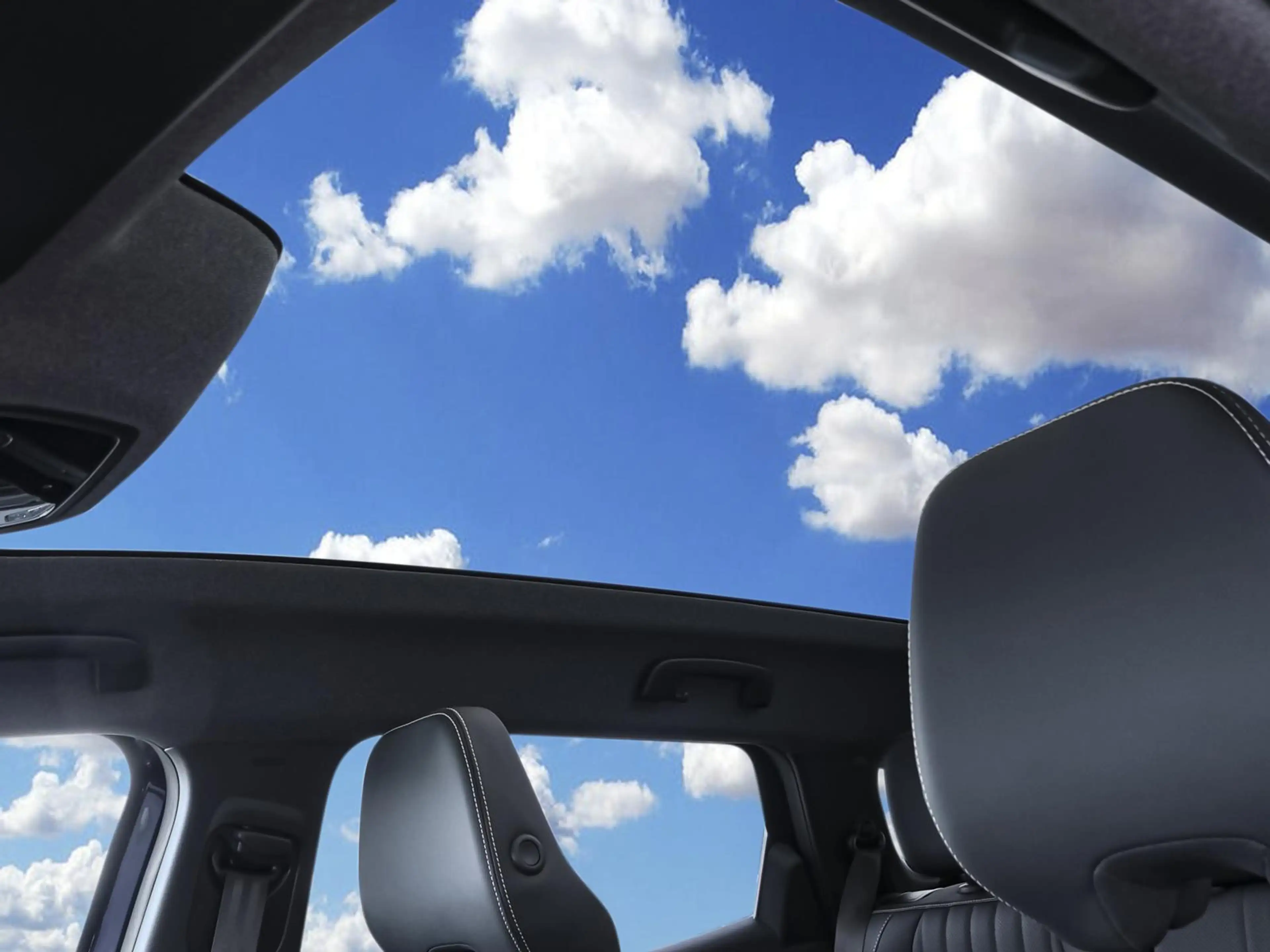 Renault Espace Iconic Full Hybrid 200 7-Sitzer PanoGD — photo 6