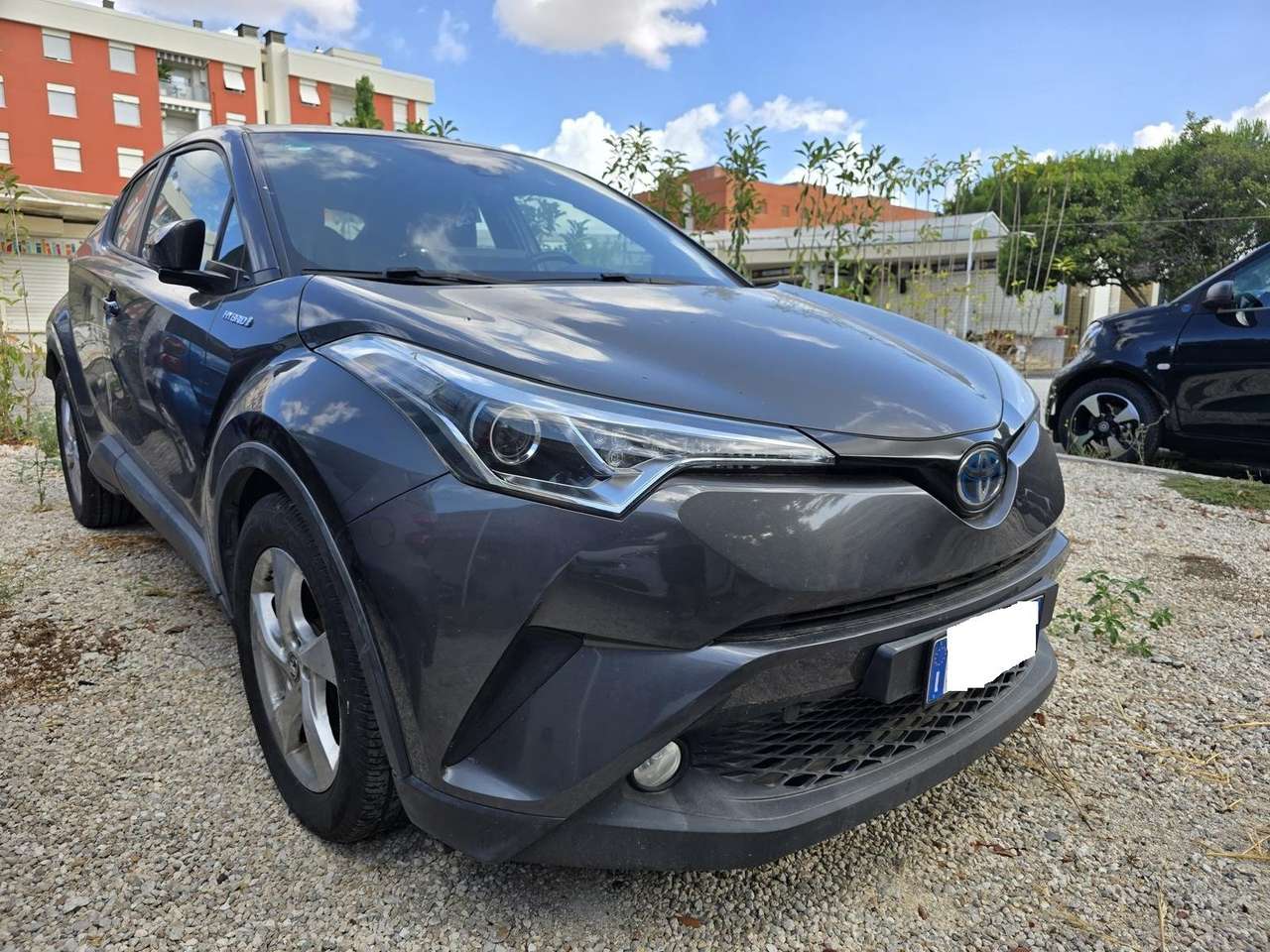 Toyota C-HR C-HR 1.8h Business 2wd e-cvt