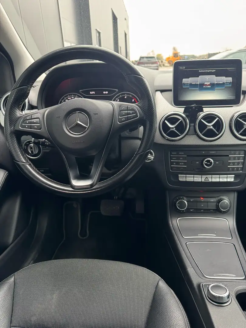 Mercedes-Benz B 180 Ambition EXPORT Grijs - 2