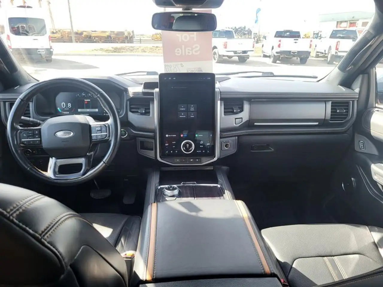 Ford Expedition снимка Ford Expedition