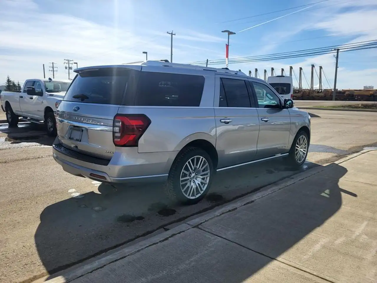 Ford Expedition снимка Ford Expedition