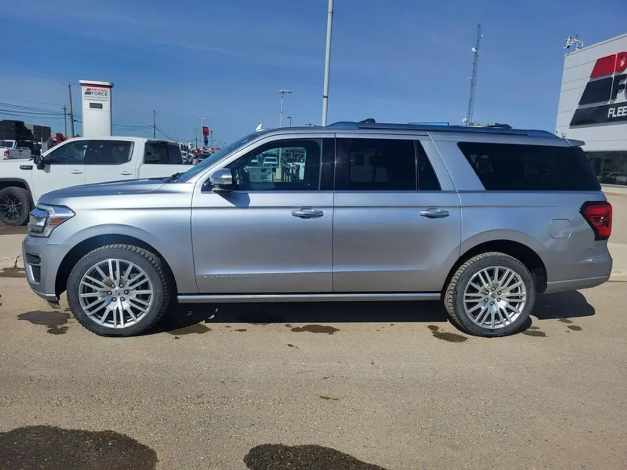 Ford Expedition снимка Ford Expedition