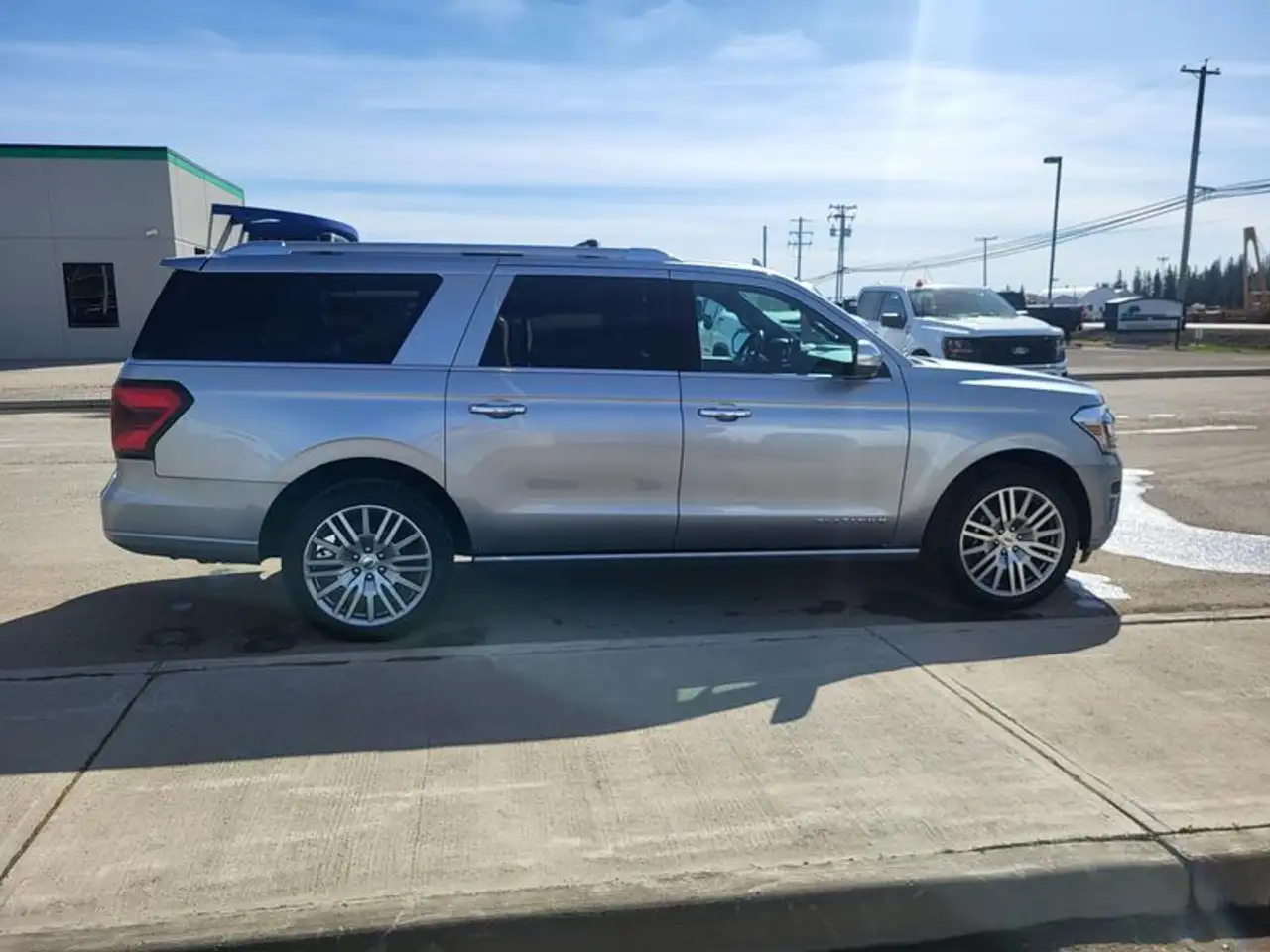 Ford Expedition снимка Ford Expedition