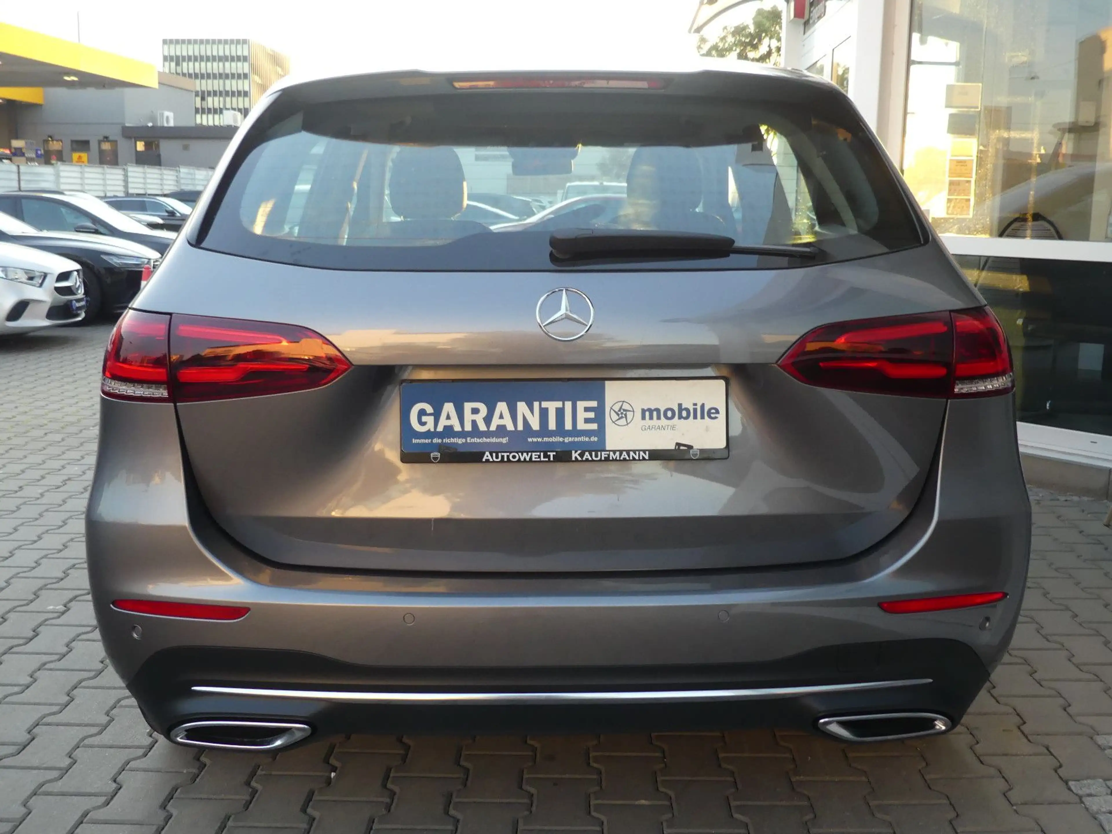 Mercedes-Benz B 200 D LED PDC MBUX AHK DAB CarPlay Android — photo 6