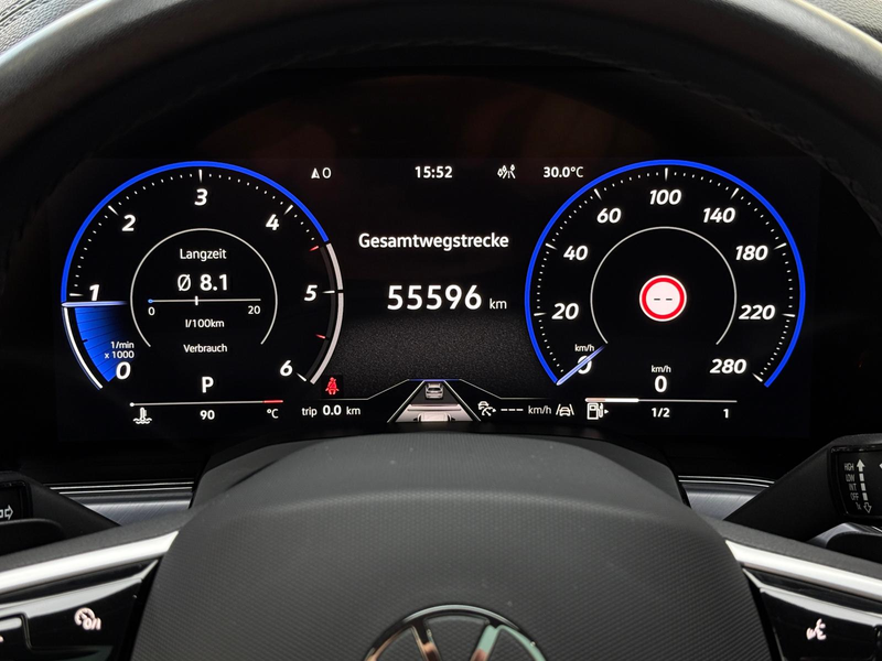 Volkswagen Touareg 3.0 TDI 4M R-Line Pano*HuD*StHzg*Massage — photo 15