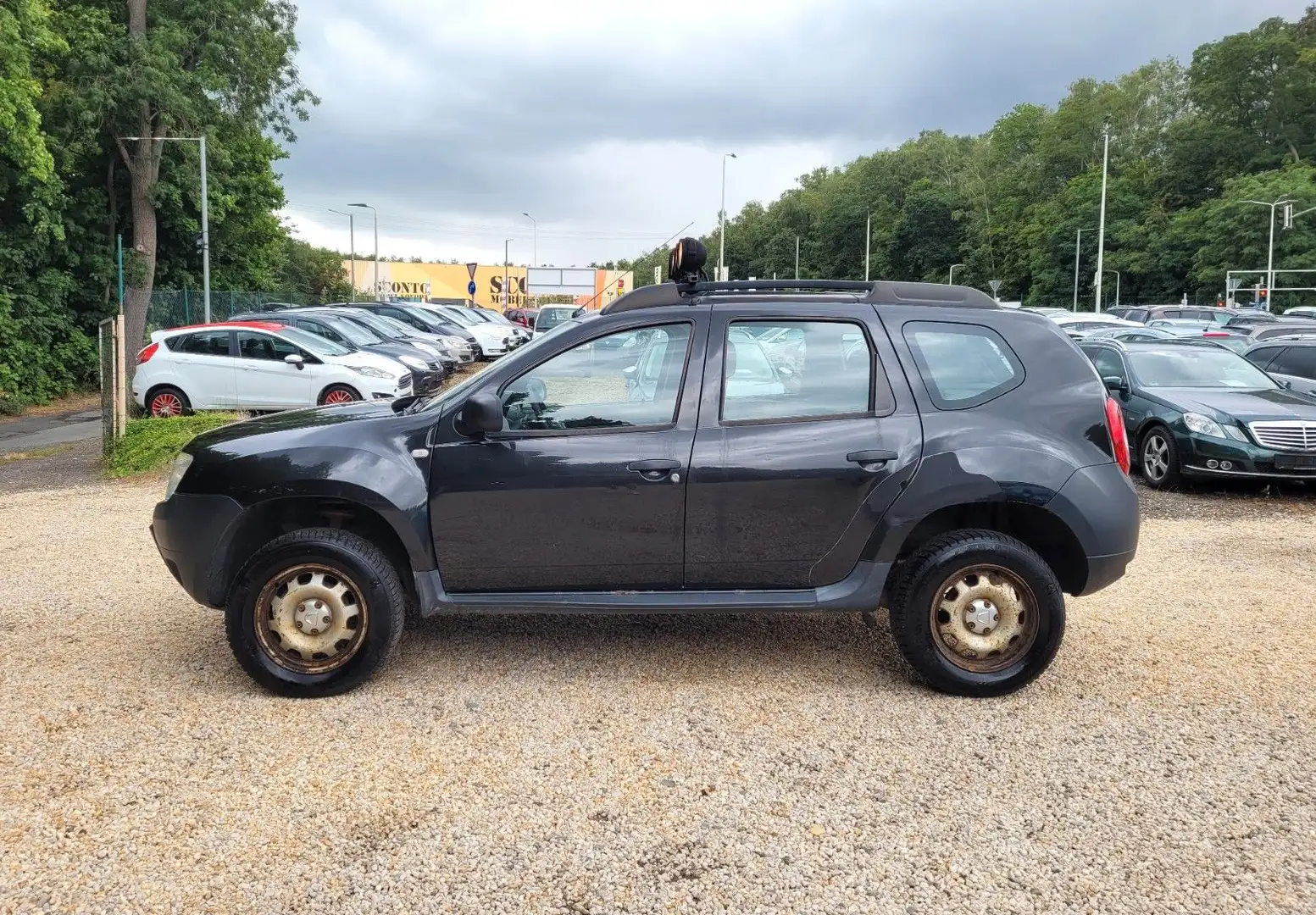 Dacia Duster I Ambiance 4x2*1.6*Euro 5*LED*M+S*AHK* Schwarz - 2