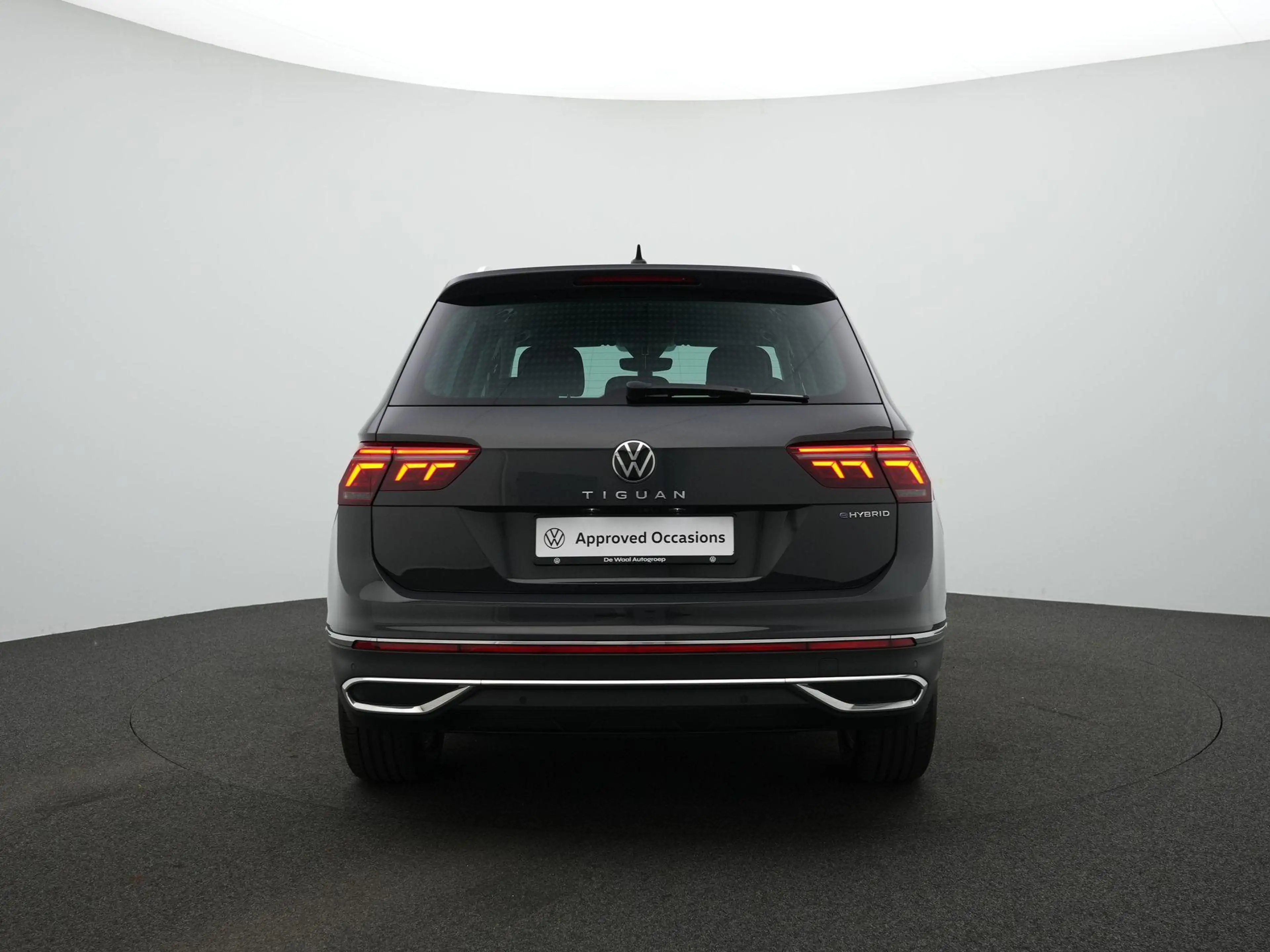Volkswagen Tiguan 1.5 eHybrid 245pk Life Edition | Navigatie Discove — photo 6