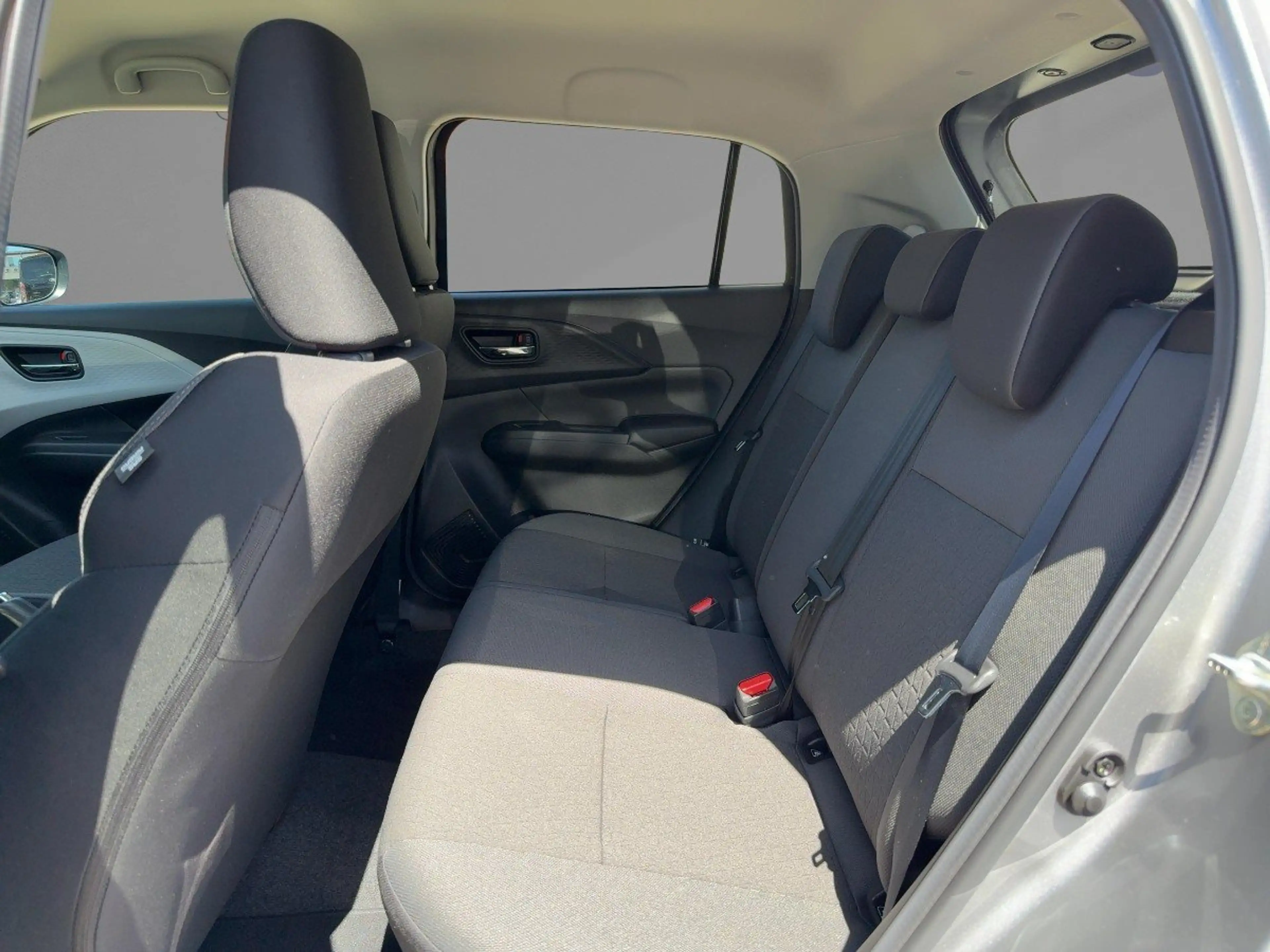 Suzuki Swift +Bis8JahreGarantie+KAMERA+LED+NAVI+ — photo 10