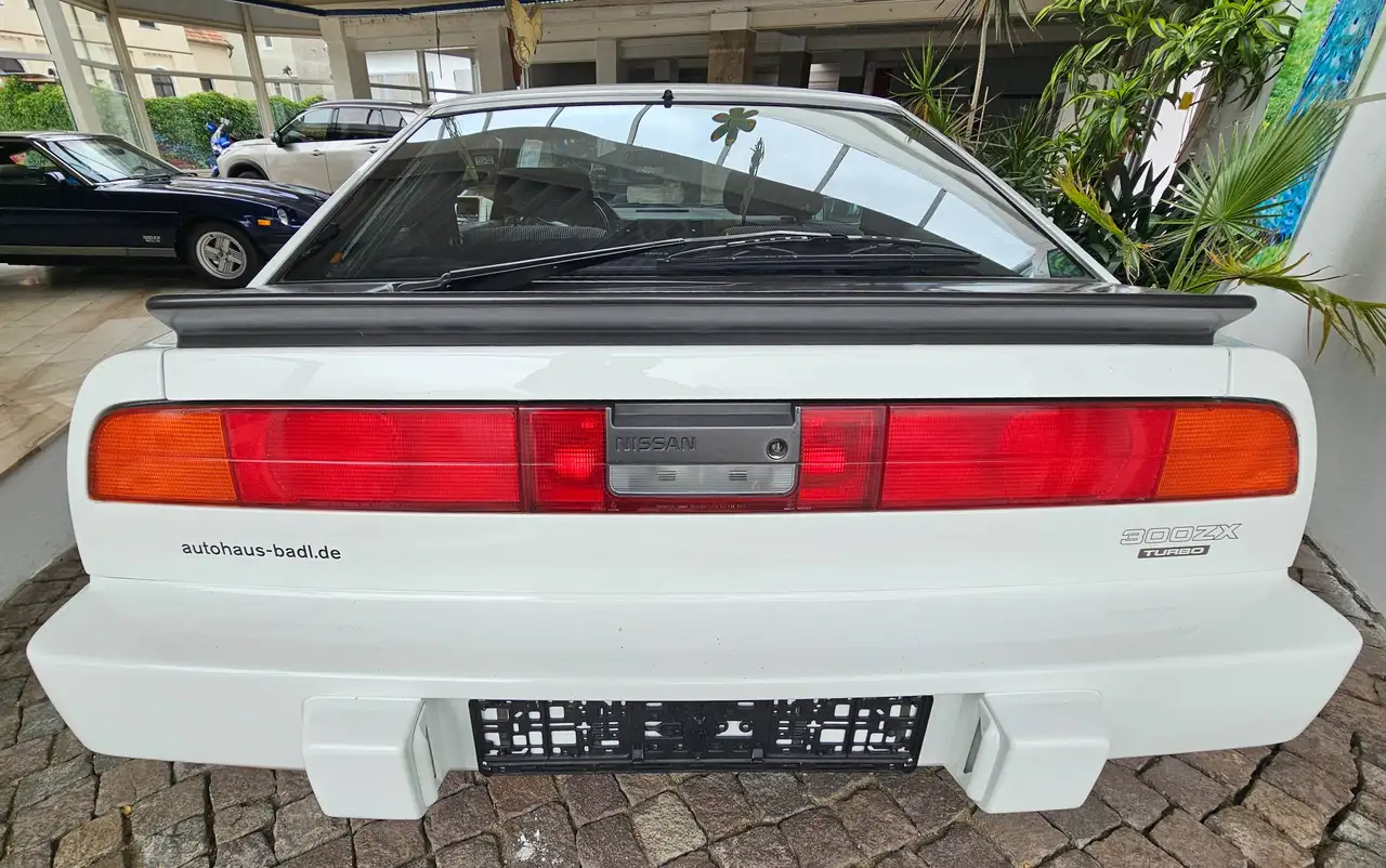 Nissan 300 ZX Turbo Coupe Targa Z31 Oldtimer HU/AU neu, foto 10