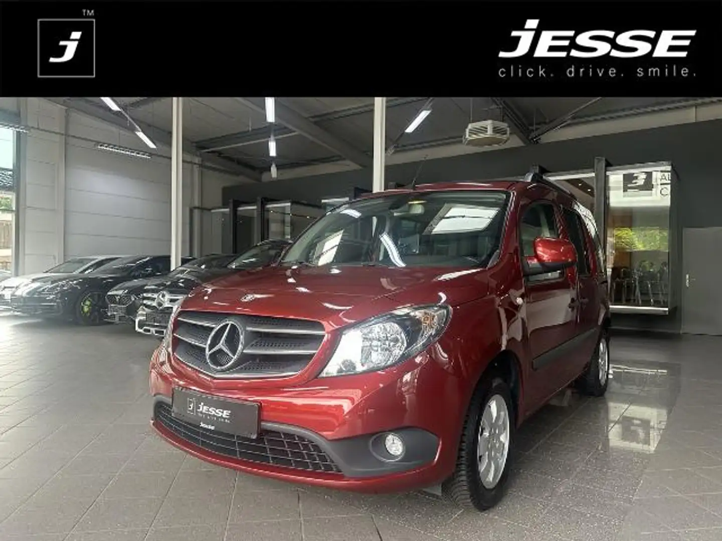 Mercedes-Benz Citan 111 CDI Tourer Edition lang Navi SHZ AHK RCam Red - 1