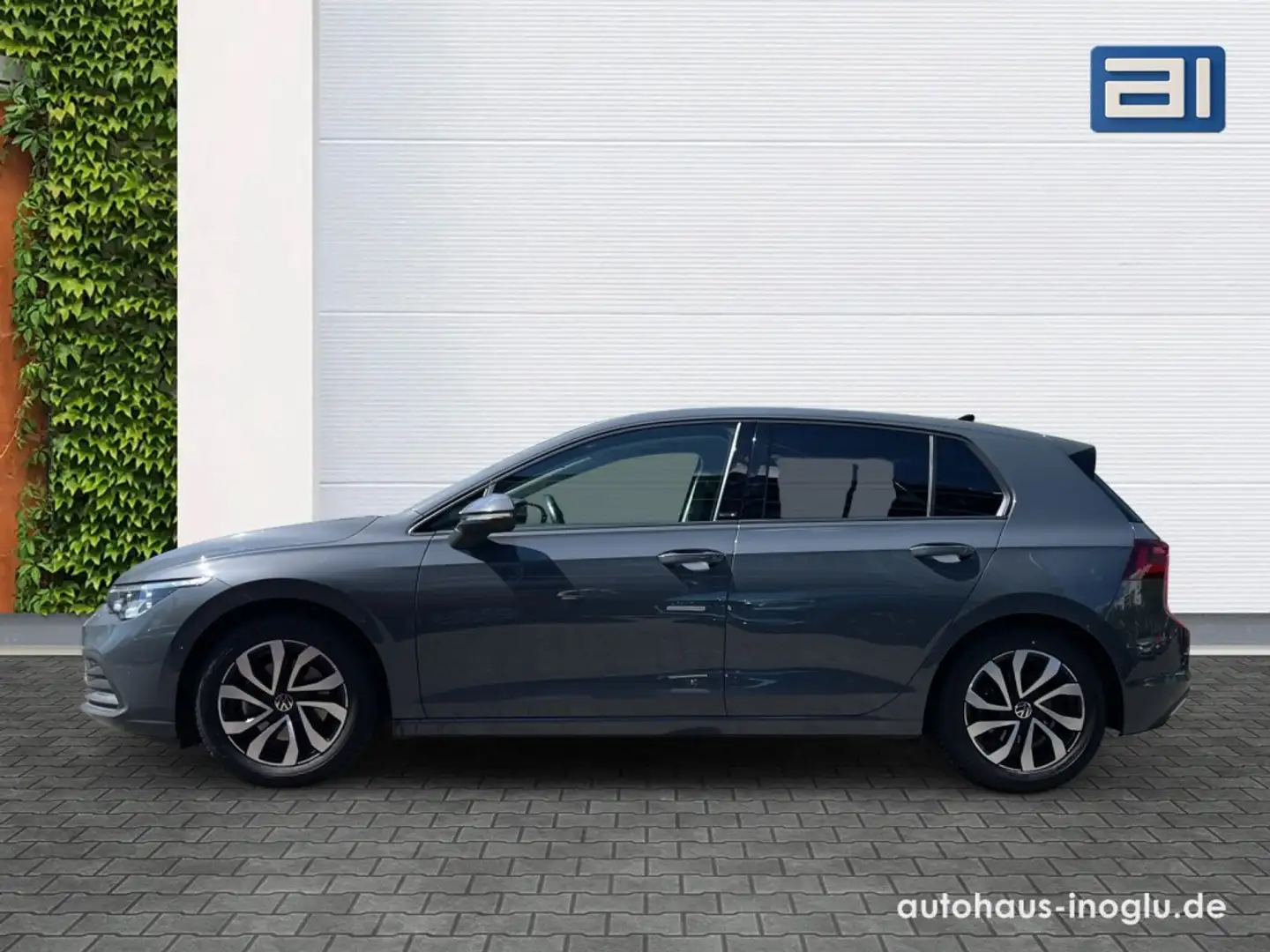 Volkswagen Golf 2.0 TDI Active DSG Navi+Matrix+Pano+AHK+R-Kam+ACC Grau - 2