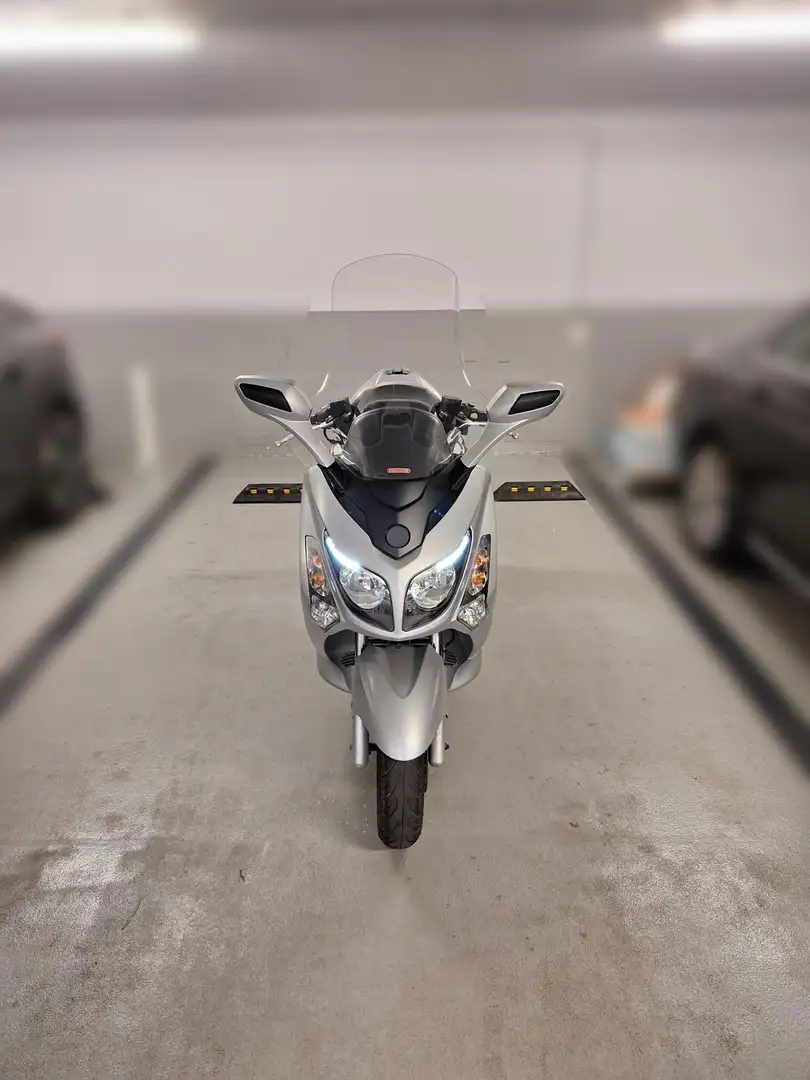 SYM GTS 125 Evo Šedá - 2