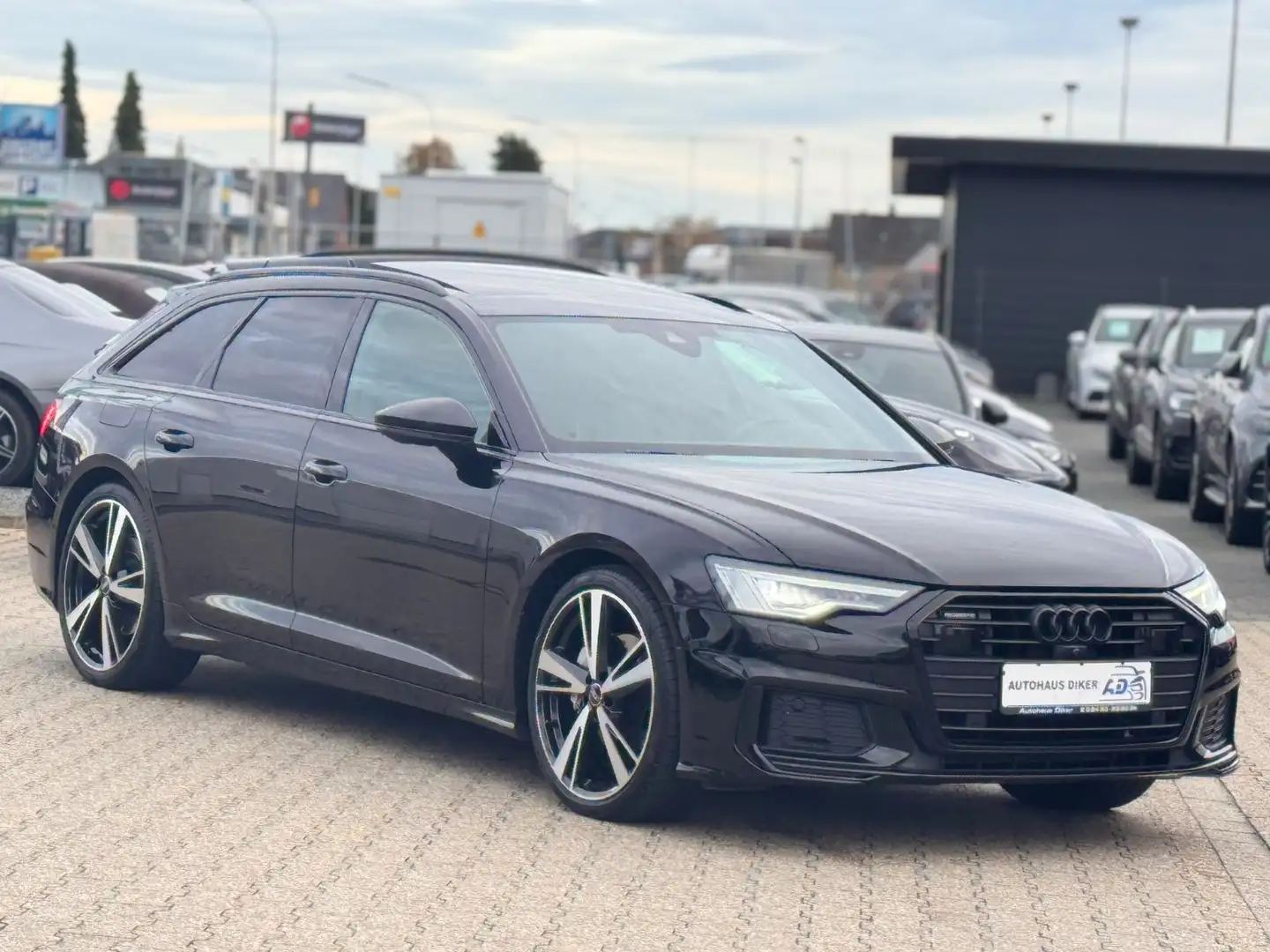 Audi A6 Avant 45 TDI quattro S line Sport / Plus Zwart - 2