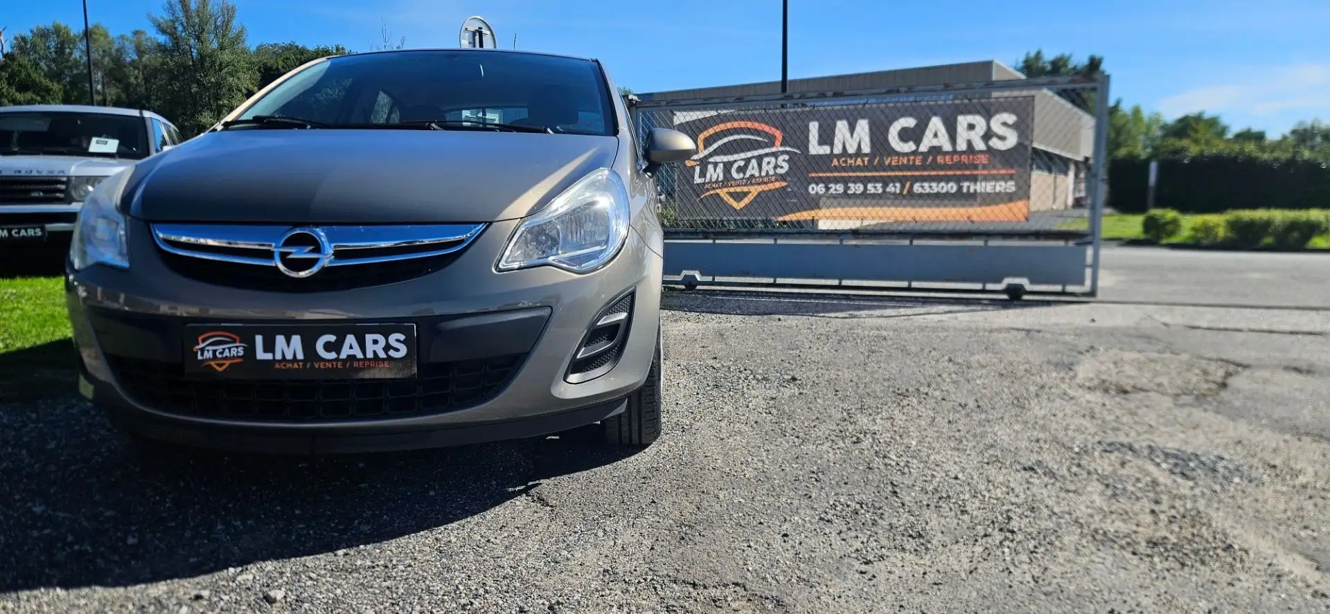 Opel Corsa D Enjoy - 1