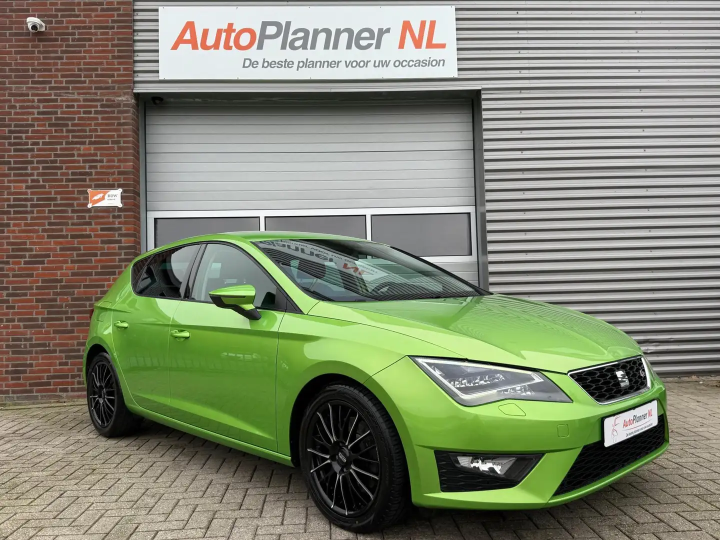 SEAT Leon 1.8 TSI FR! Clima! Cruise! Dealer Onderhouden! Groen - 1