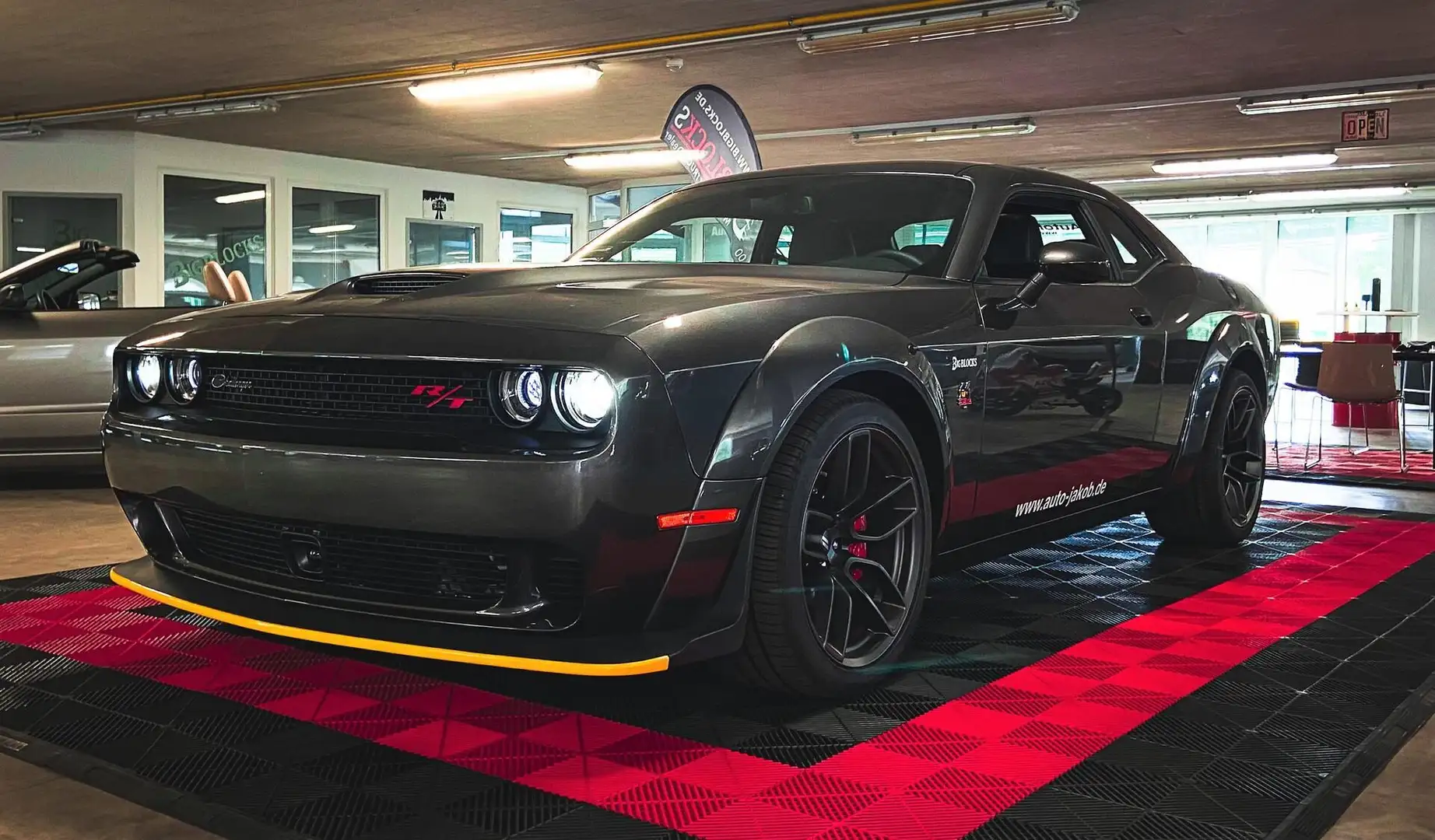 Dodge Challenger R/T SCAT PACK Widebody V8 SRT HEMI 492PS 362 kW... Grau - 2