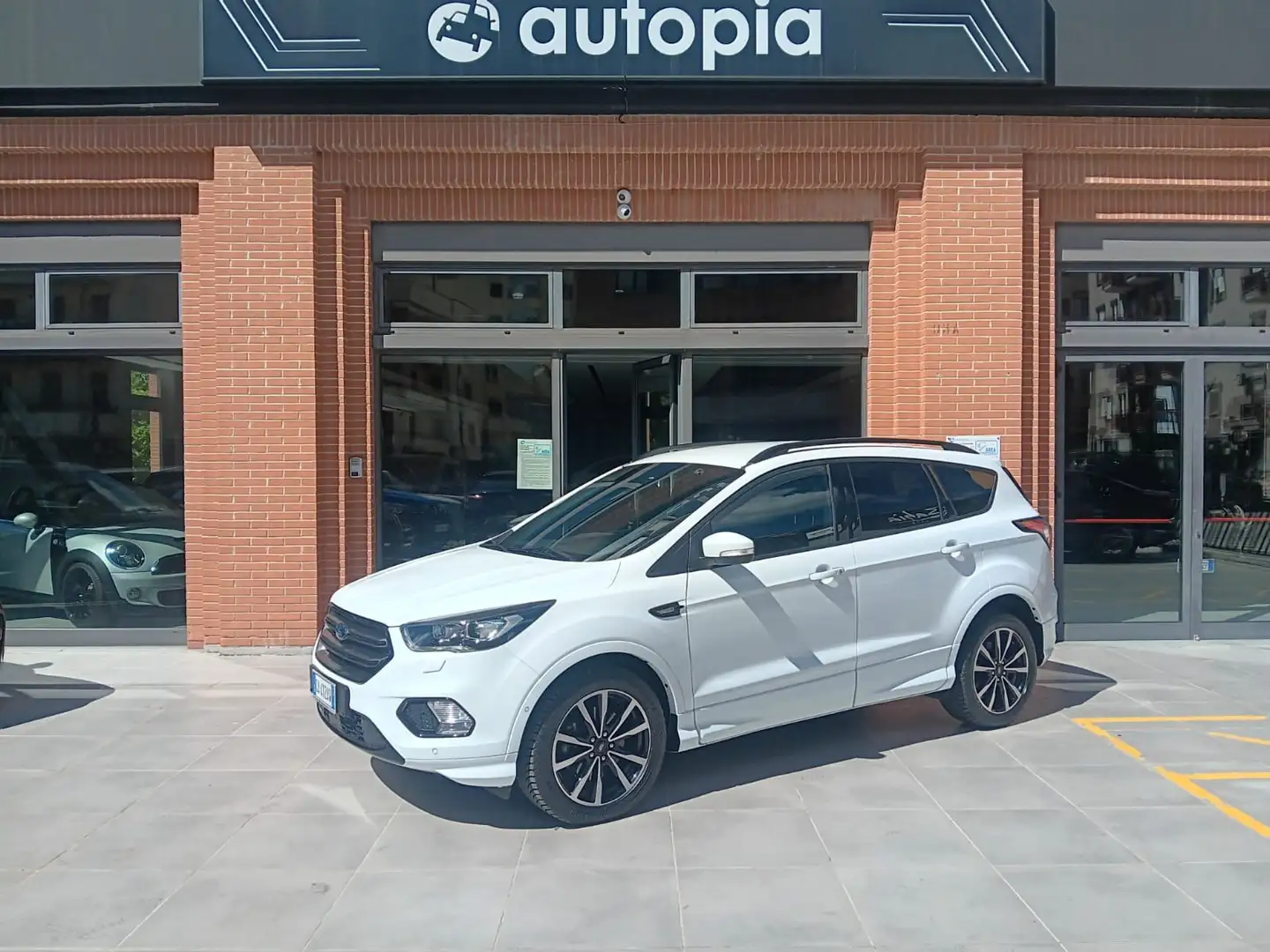 Ford Kuga Kuga 2.0 tdci ST-Line s Bianco - 1