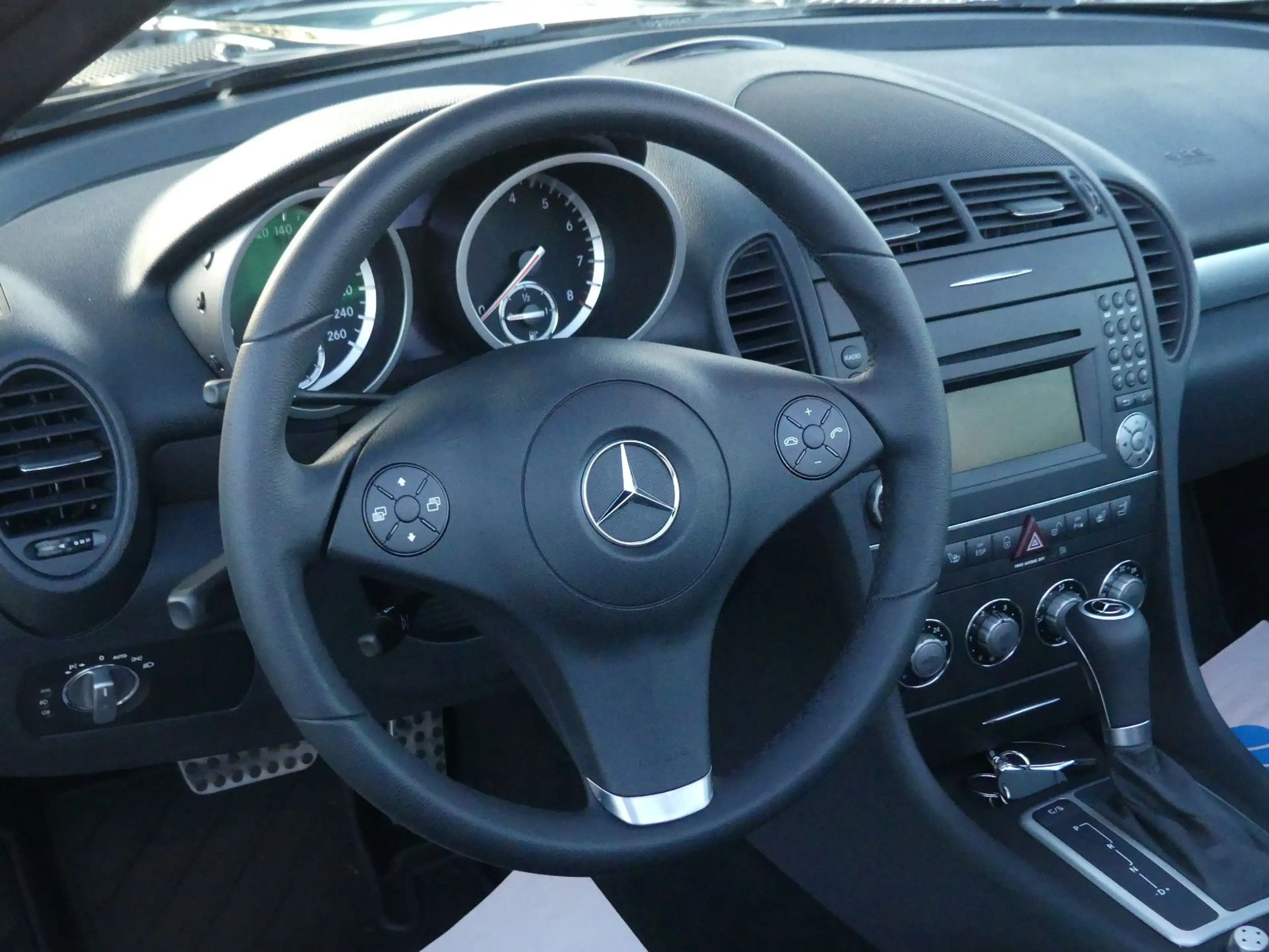 Mercedes-Benz SLK 350 SLK350 Sportsmotor Xenon Leder PDC Tempo. Bluet. — photo 13