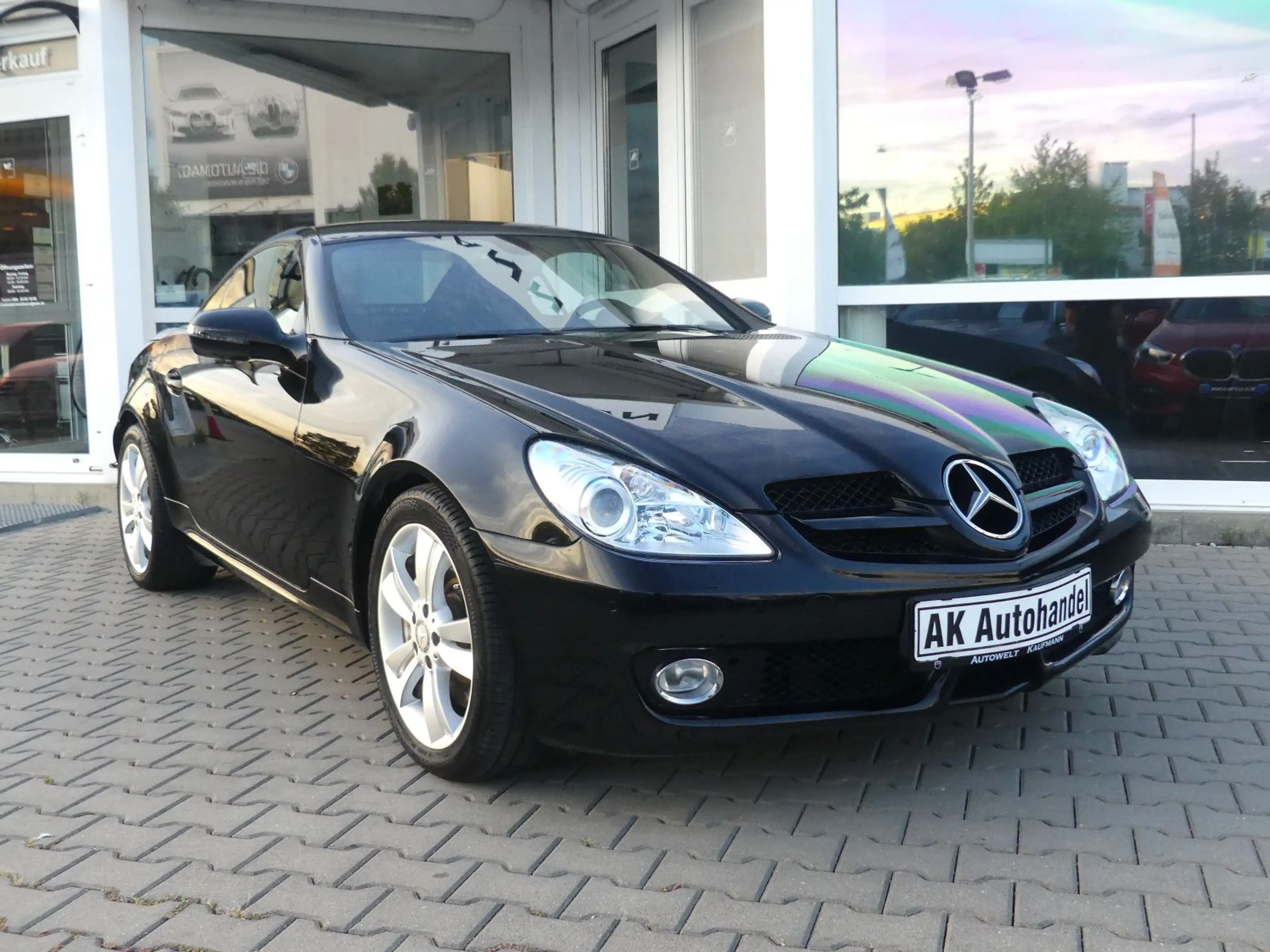 Mercedes-Benz SLK 350 SLK350 Sportsmotor Xenon Leder PDC Tempo. Bluet. — photo 3