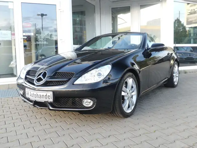 Mercedes-Benz SLK 350 SLK350 Sportsmotor Xenon Leder PDC Tempo. Bluet.