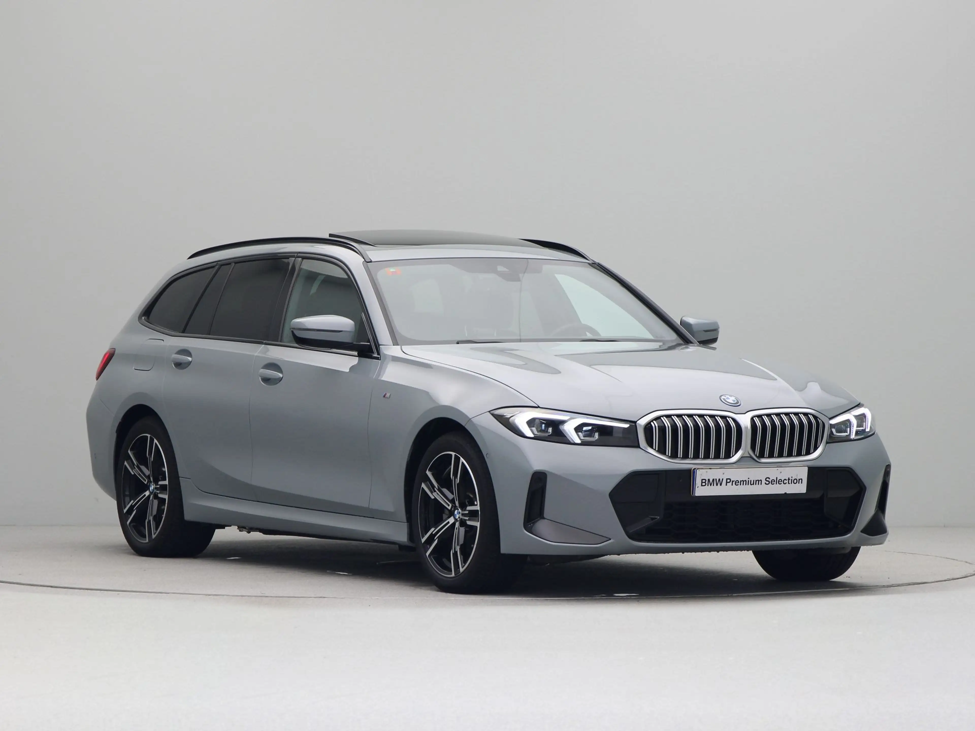 BMW 330 3 Serie Touring 330e M-Sport | Trekhaak | Panorama — photo 7