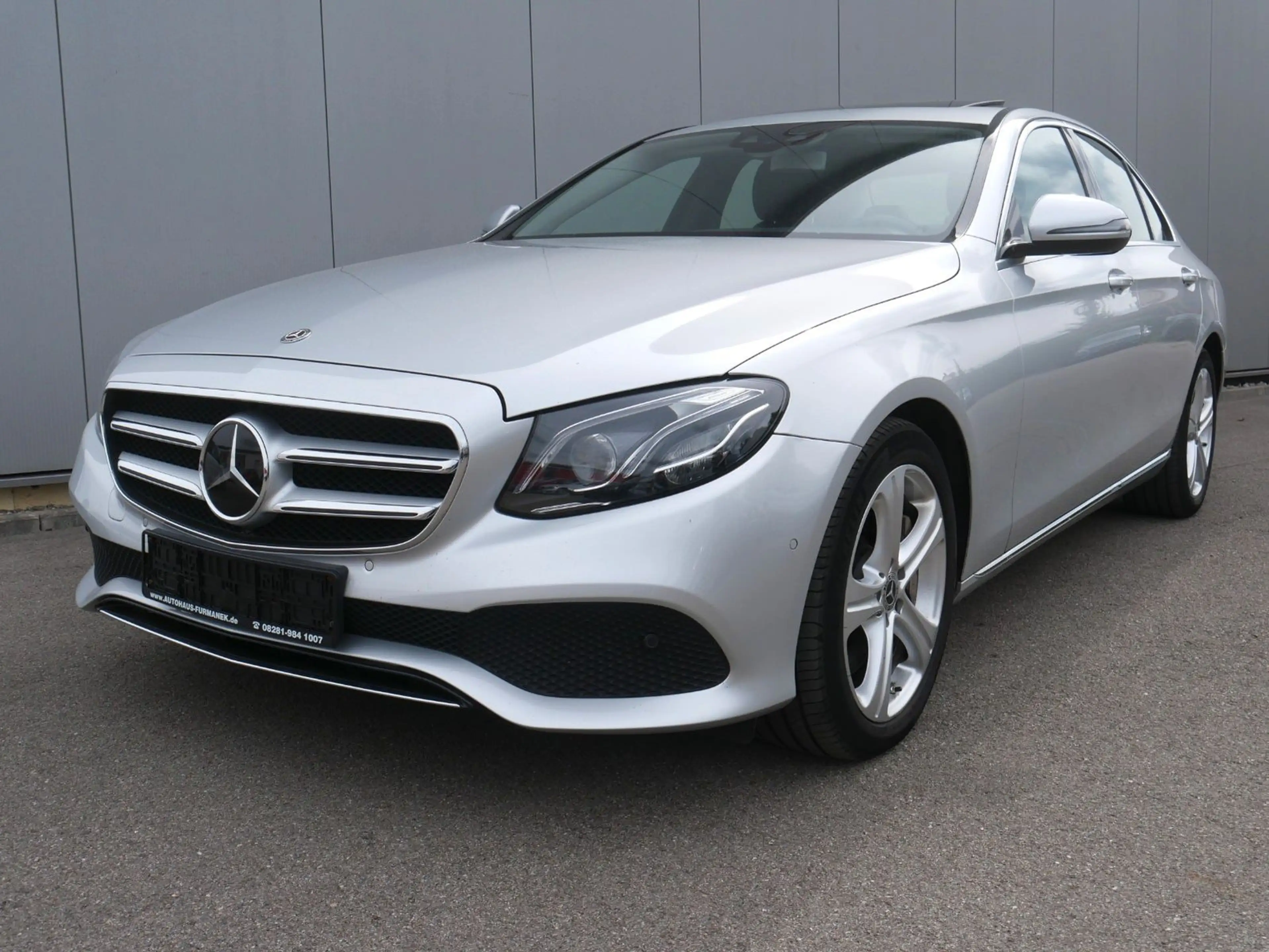 Mercedes-Benz E 350 d Lim 4M Avantgarde DISTR/WIDESCREEN/S-DACH