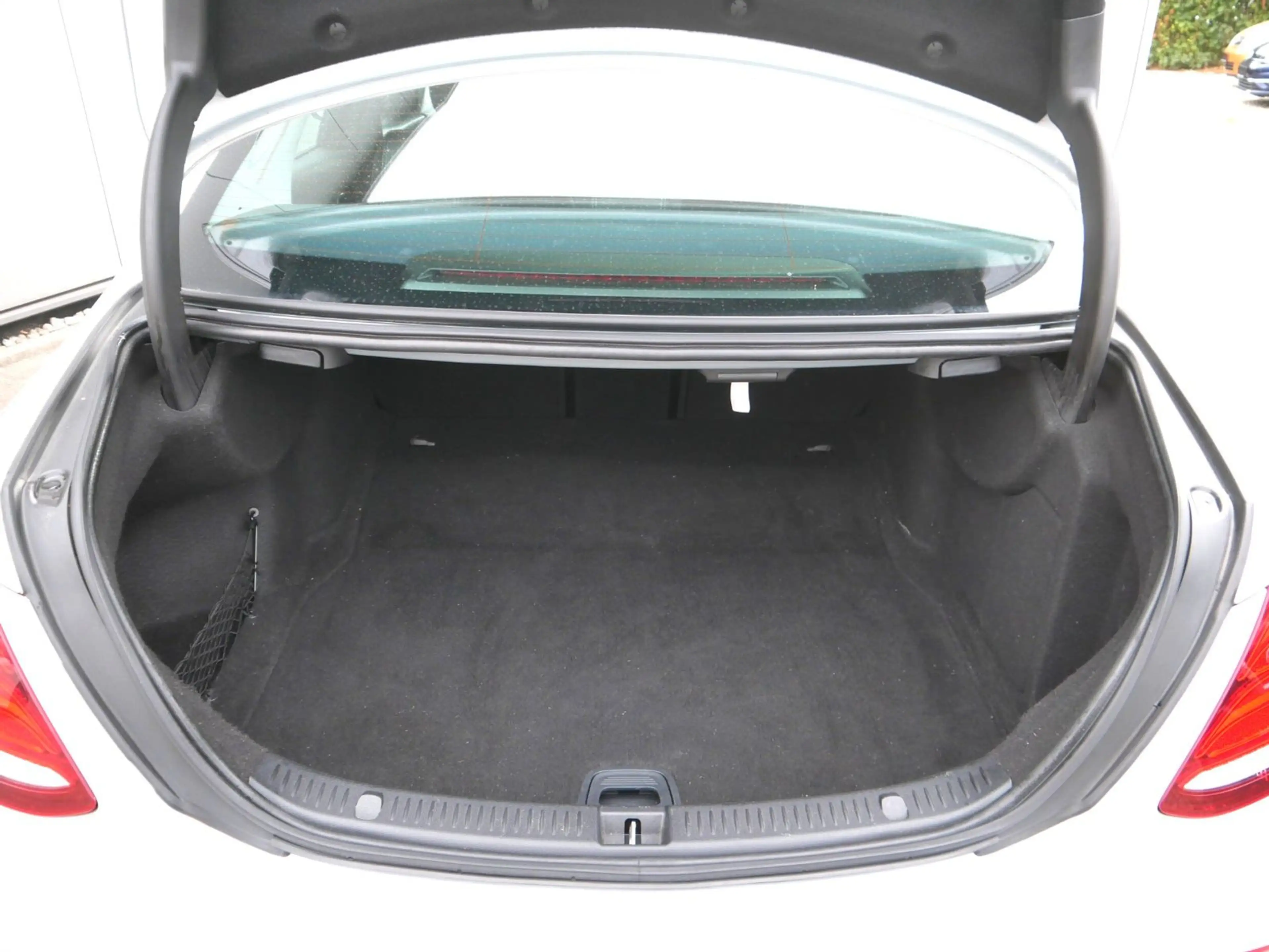 Mercedes-Benz E 350 d Lim 4M Avantgarde DISTR/WIDESCREEN/S-DACH — photo 11