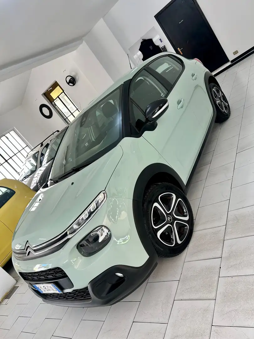Citroen C3 C3 III 2017 1.2 puretech Feel 68cv my18 Verde - 2