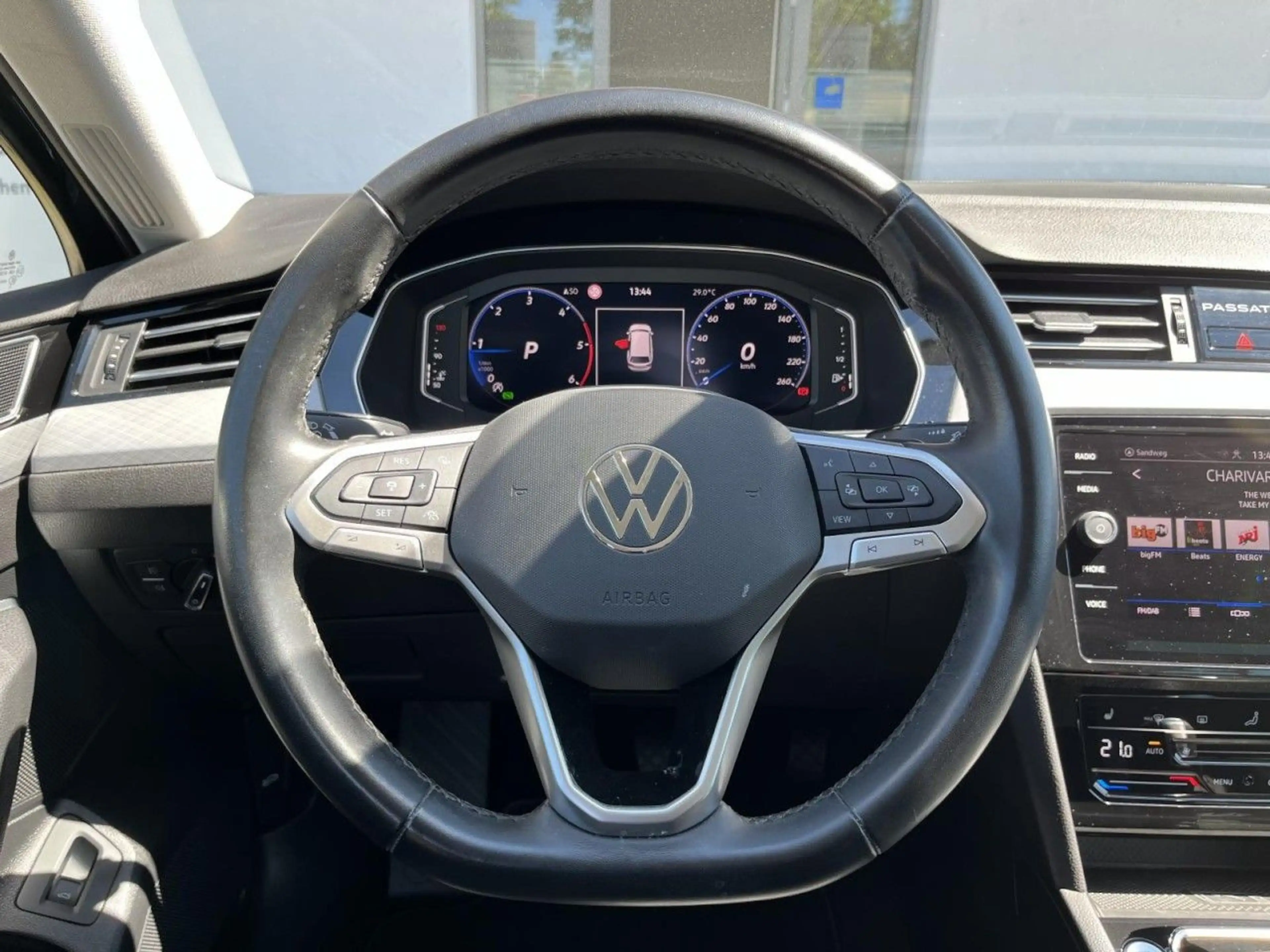 Volkswagen Passat Variant 2,0 TDI DSG Business (AHK+RearVie — photo 15