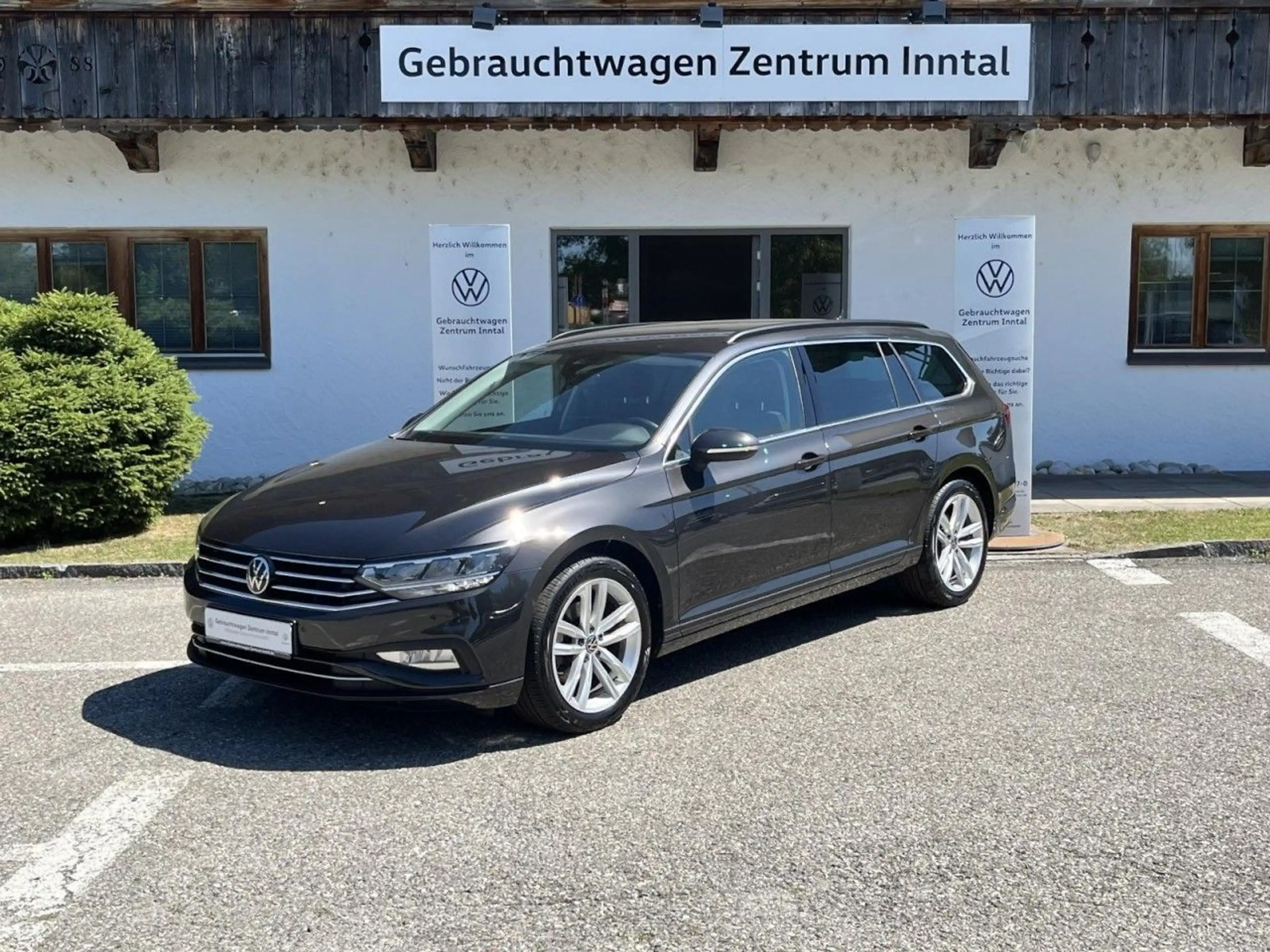 Volkswagen Passat Variant 2,0 TDI DSG Business (AHK+RearVie — photo 2