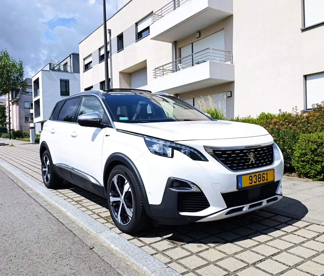 Peugeot 5008 2.0 BlueHDi 180ch S&S EAT6 GT Blanc - 1