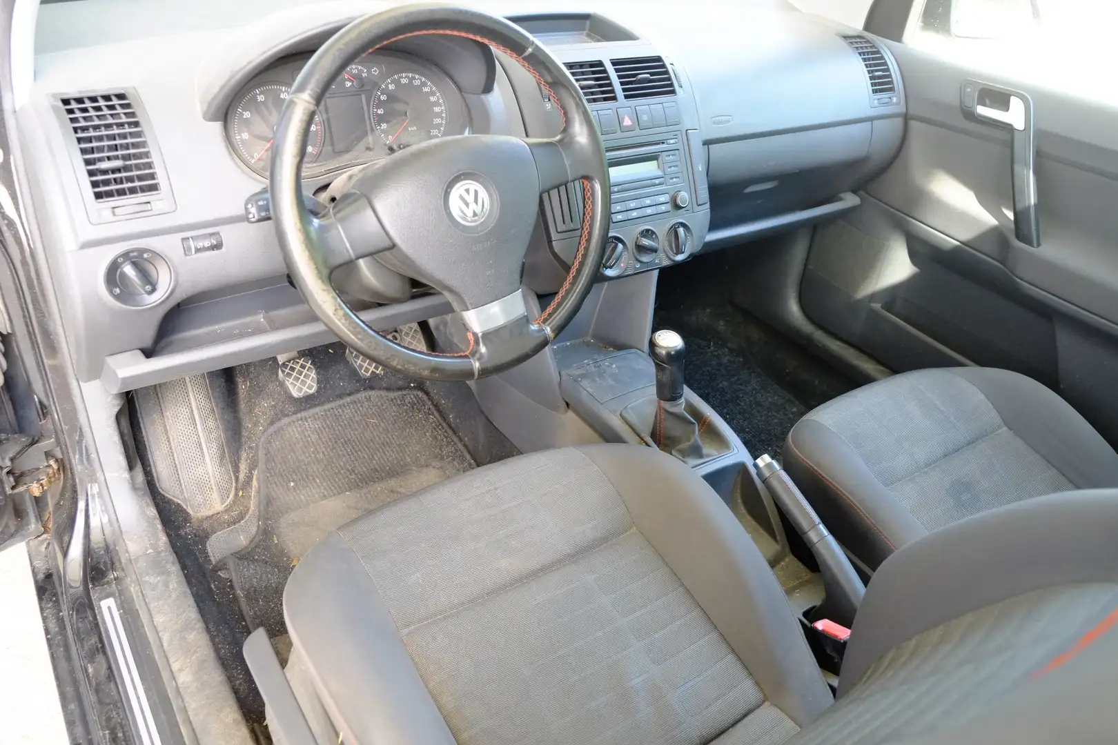 Volkswagen Polo Goal 1.4 Klima Euro 4 el. Fenster 5-türig Schwarz - 2