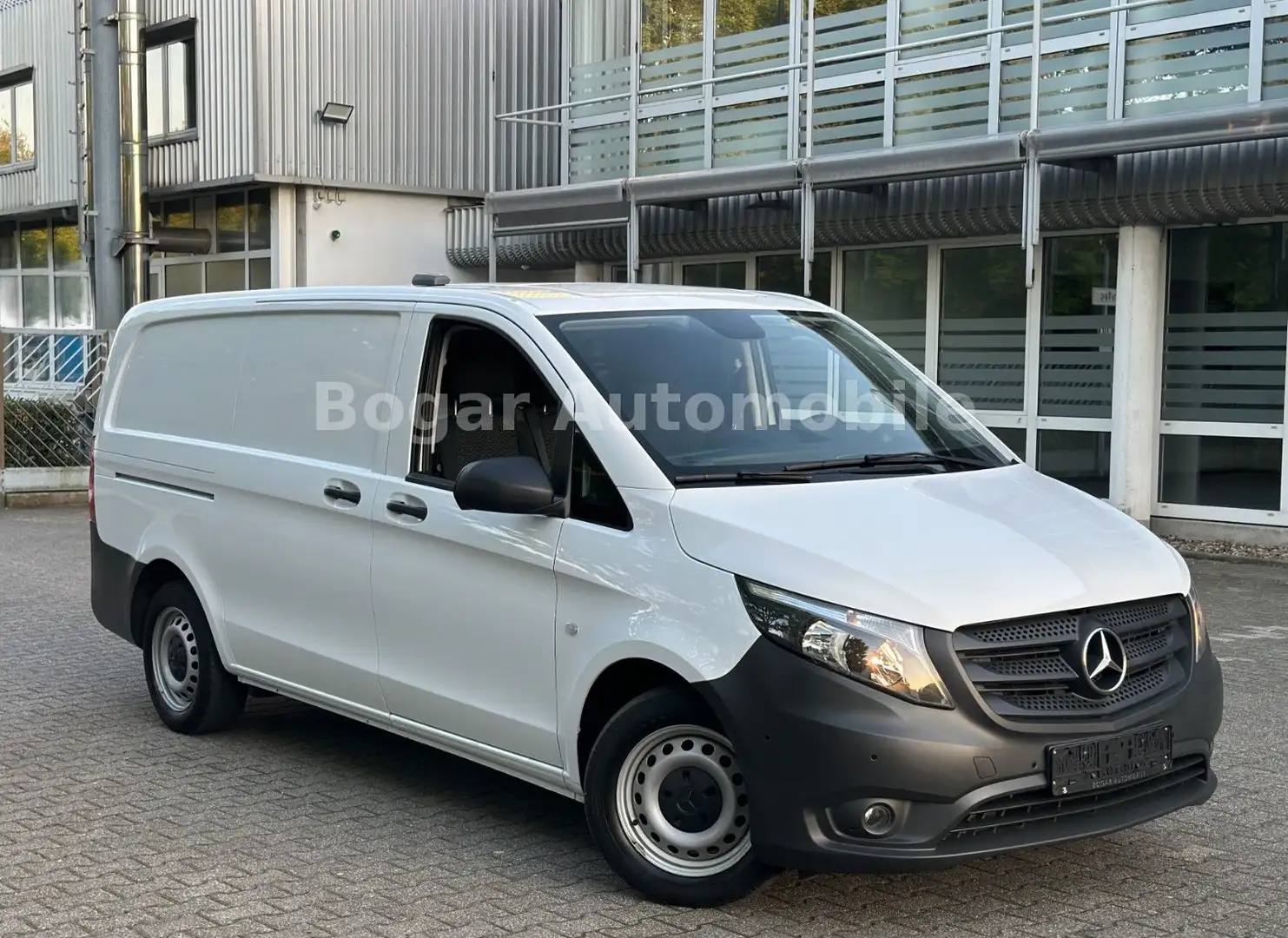 Mercedes-Benz Vito 114 CDI lang *SORTIMO WERKSTATT*KAMERA*NAV* Blanc - 2