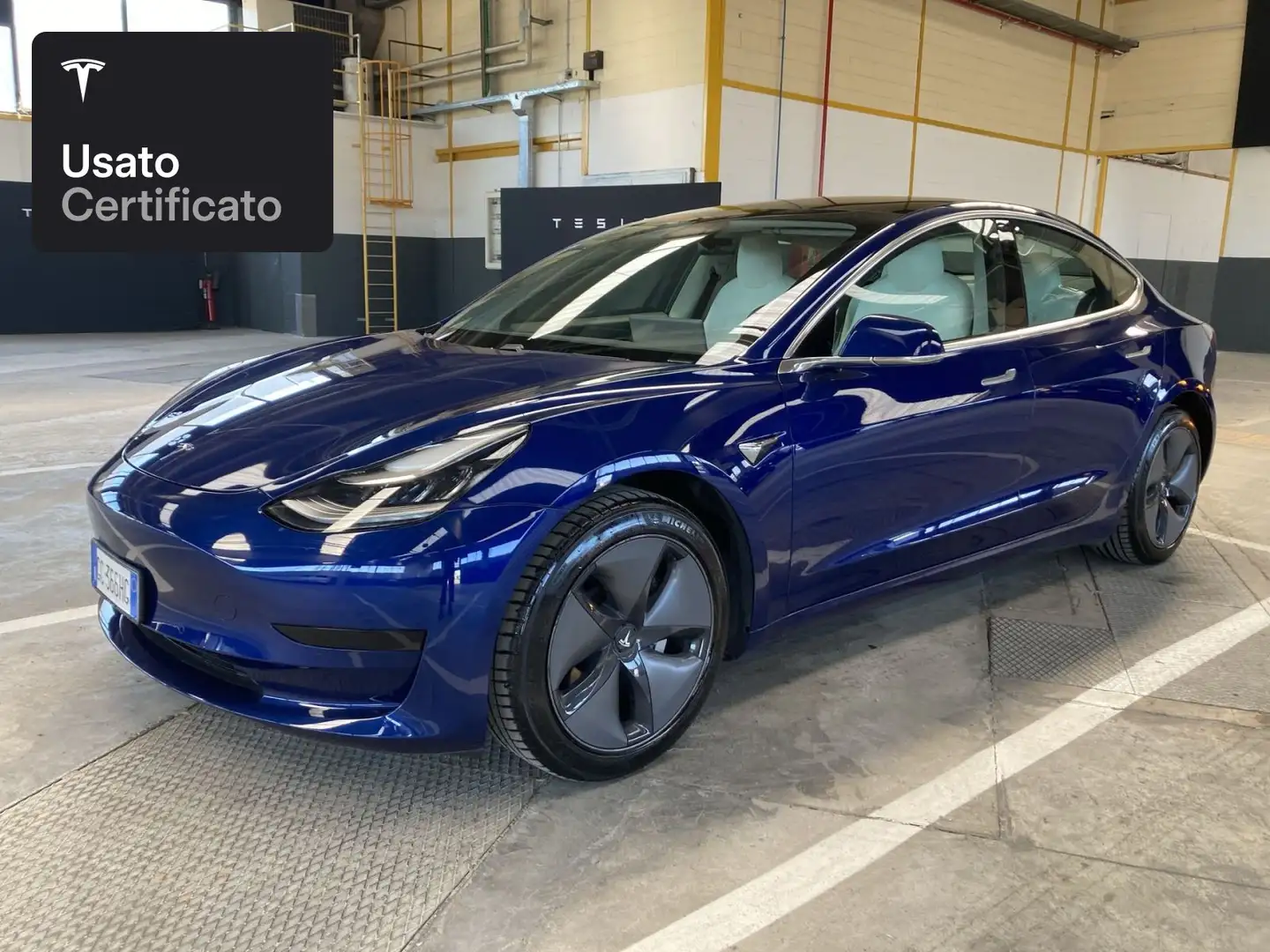 Tesla Model 3 Rear-Wheel Drive Blau - 1
