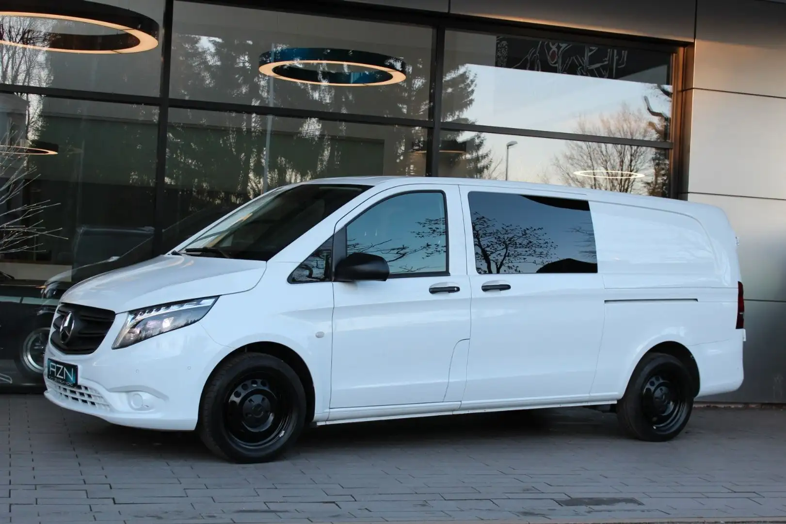 Mercedes-Benz Vito Mixto 116 CDI extralang mit LED+Navi+AHK Blanc - 1