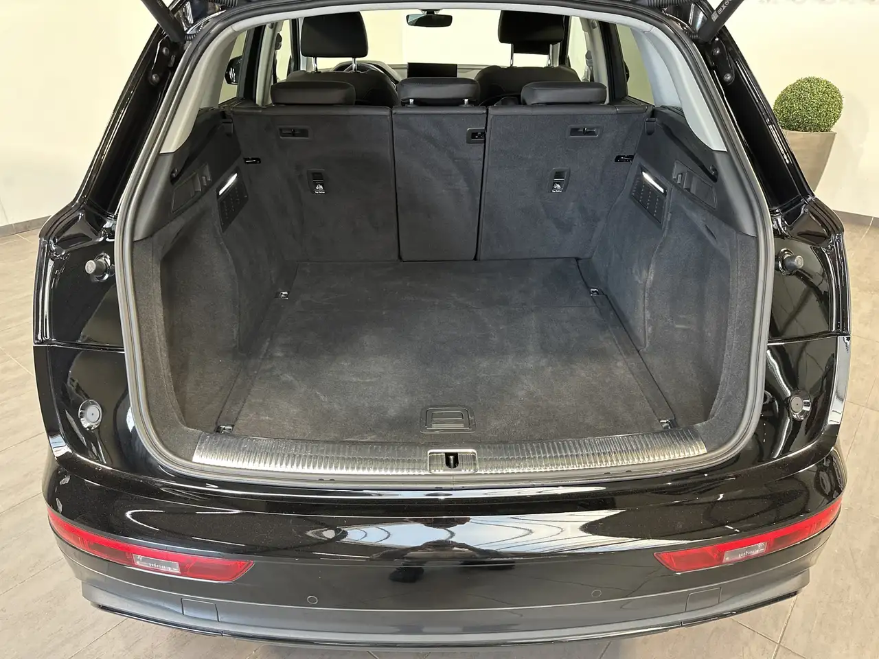 Audi Q5 35 TDI Advanced Black NAV+LED+VCOCKPIT+KAM+PP 6