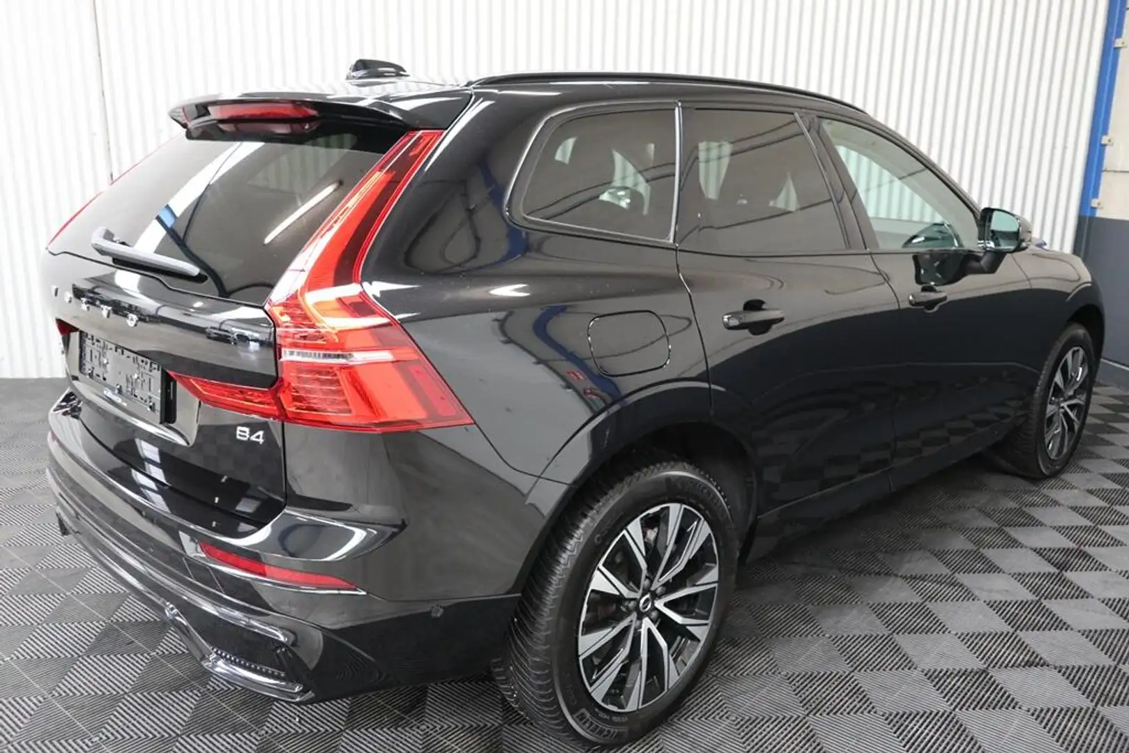 Volvo XC60 B4 Benzine Mild-Hybrid Plus Dark Pano ACC BLIS Negro - 2