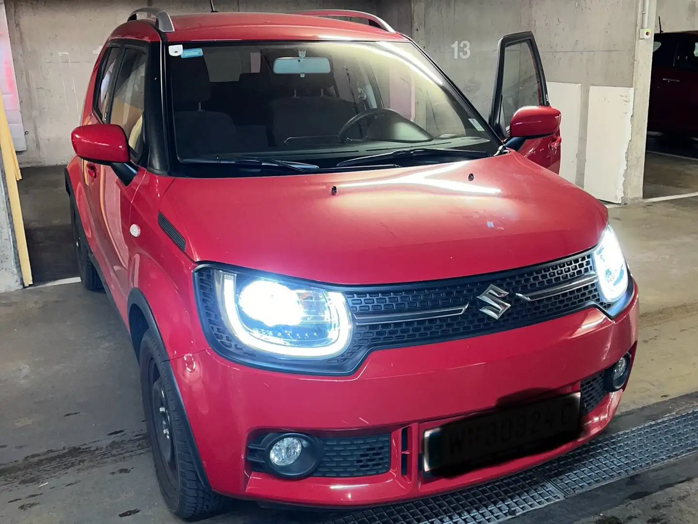 Suzuki Ignis 1,2 DualJet Hybrid 4WD shine Rot - 1