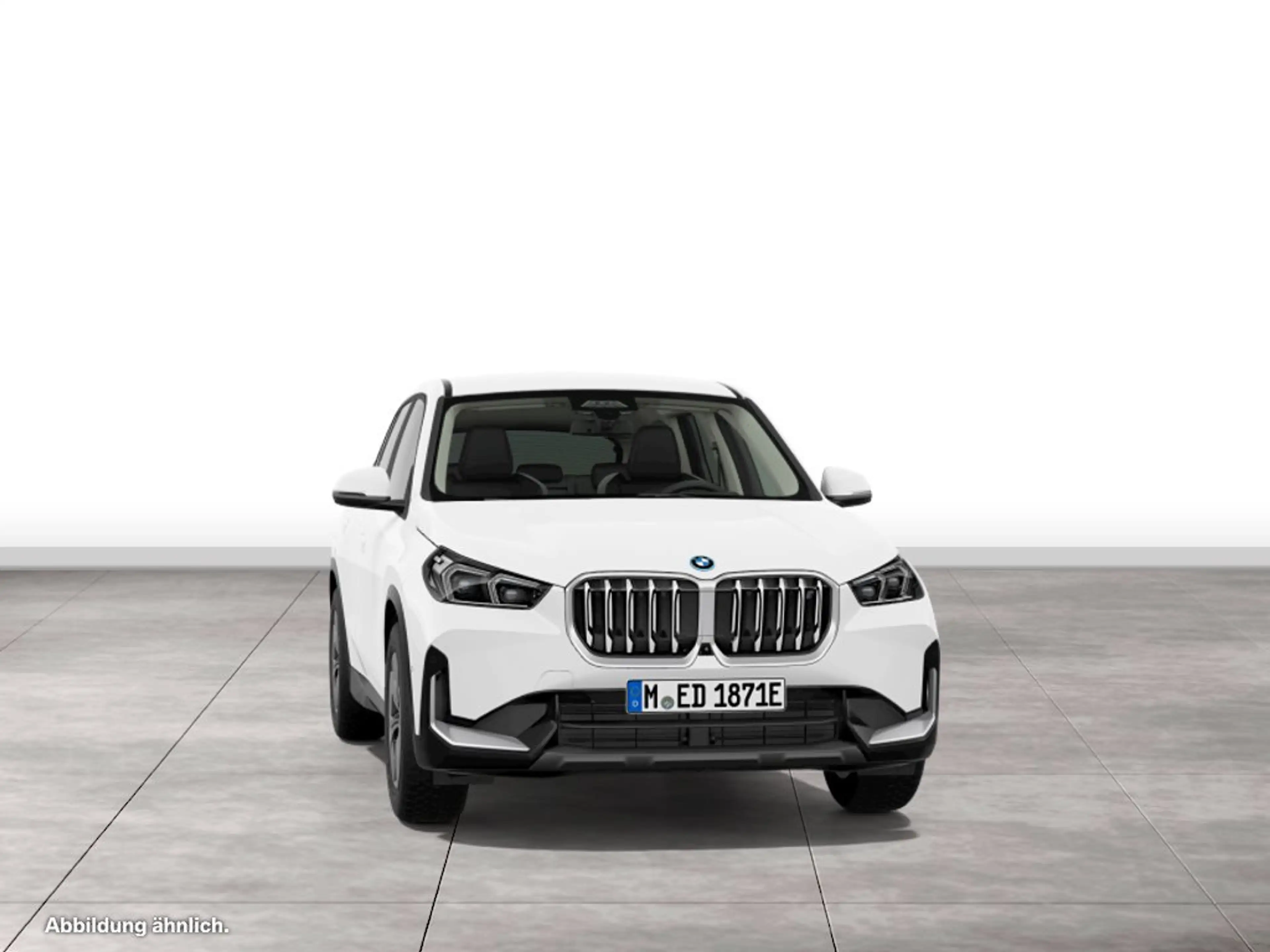 BMW iX1 xDrive30 Aut. Head-Up DAB LED RFK Shz PDC — photo 11