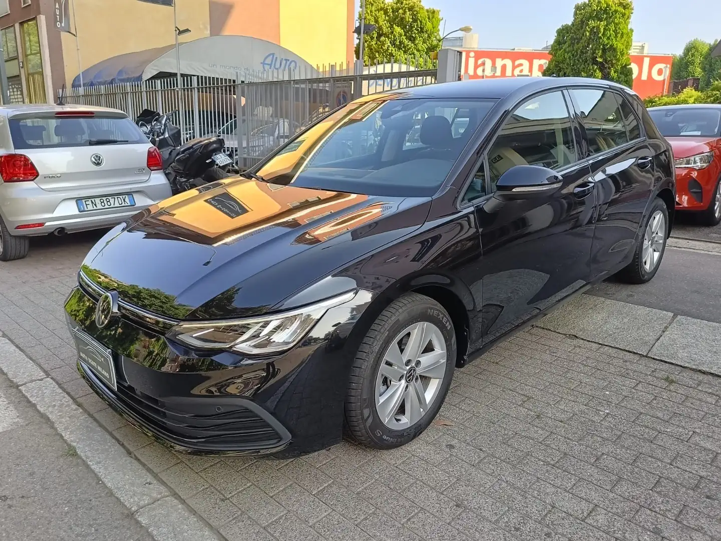 Volkswagen Golf Golf 1.0 etsi evo Life 110cv dsg Nero - 1