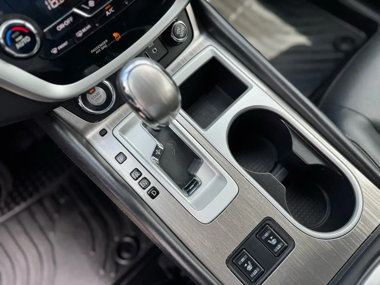 Nissan Murano снимка Nissan Murano