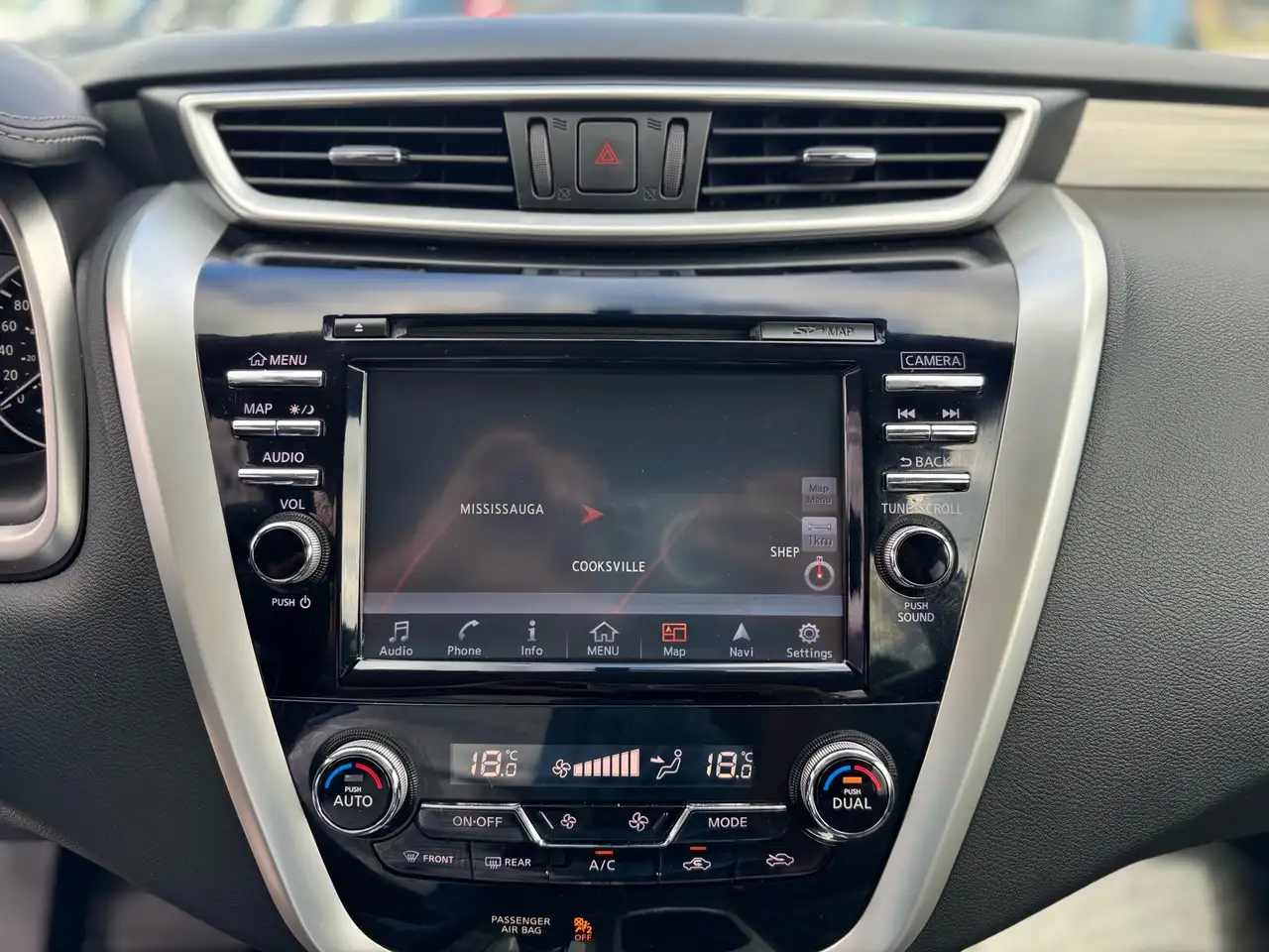 Nissan Murano снимка Nissan Murano