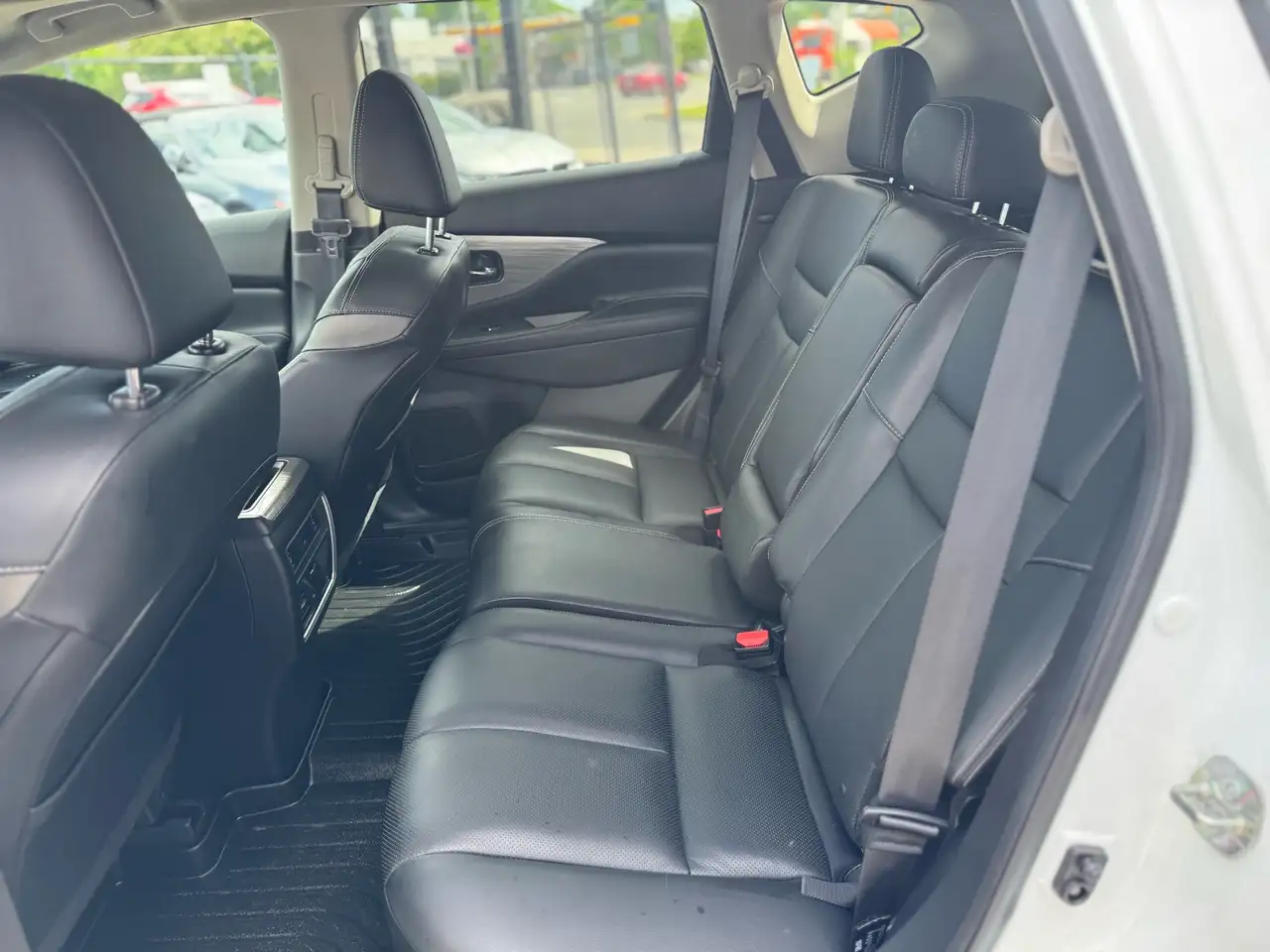 Nissan Murano снимка Nissan Murano