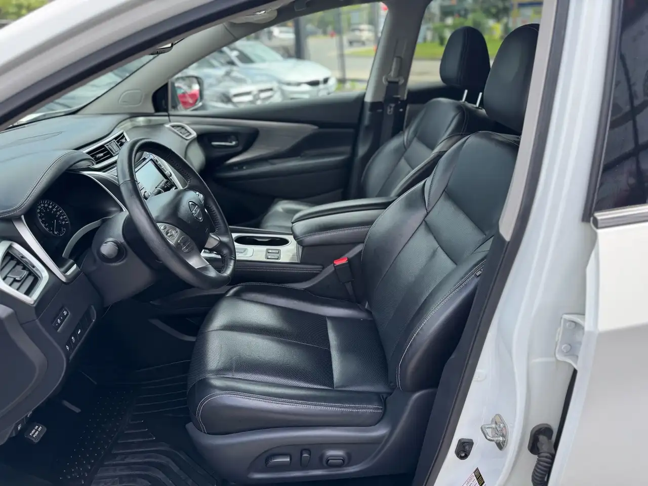 Nissan Murano снимка Nissan Murano