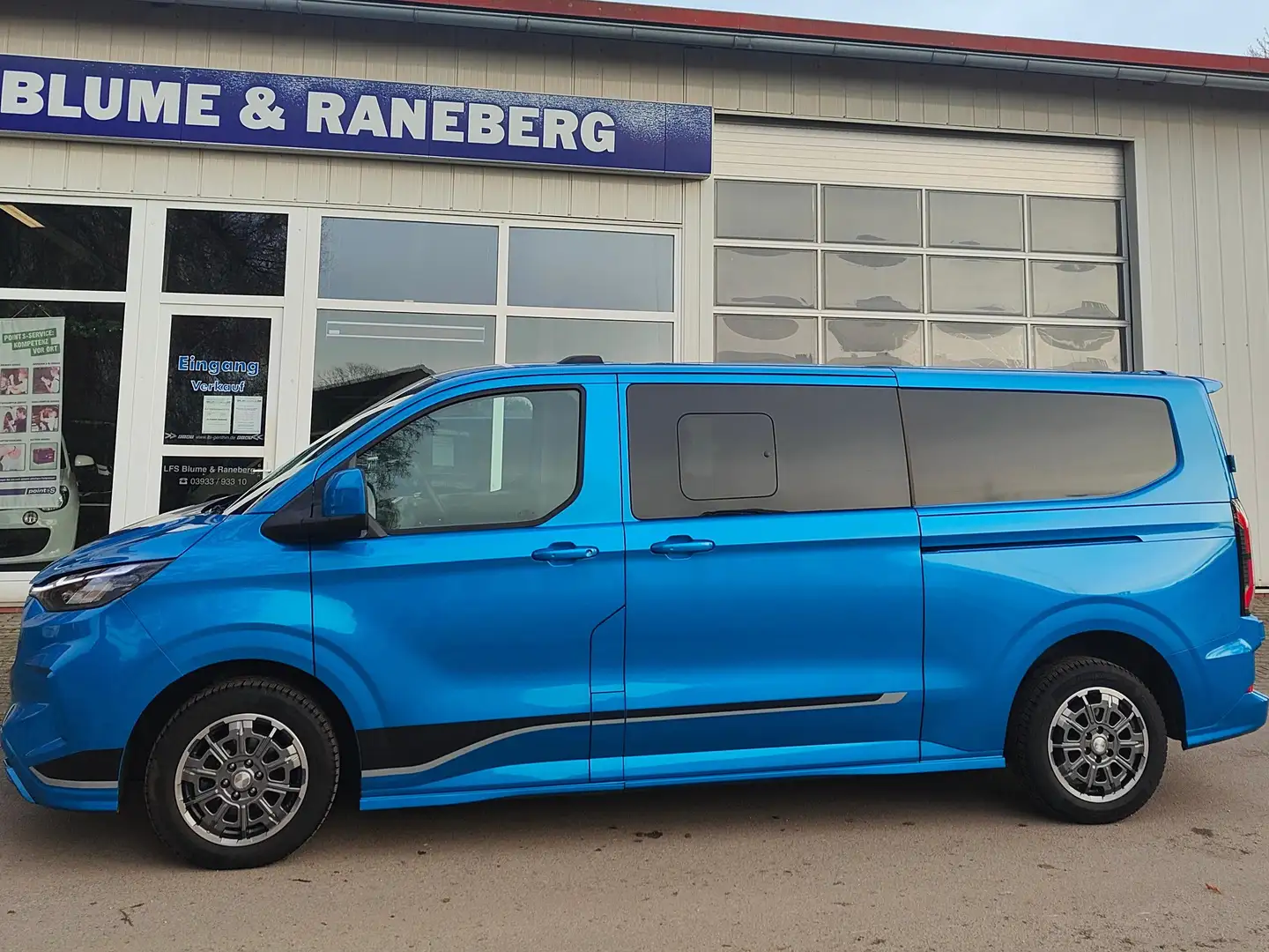 Ford Transit Custom 320 L2 Sport Doka AWD WR AHK Standheizung Blau - 1