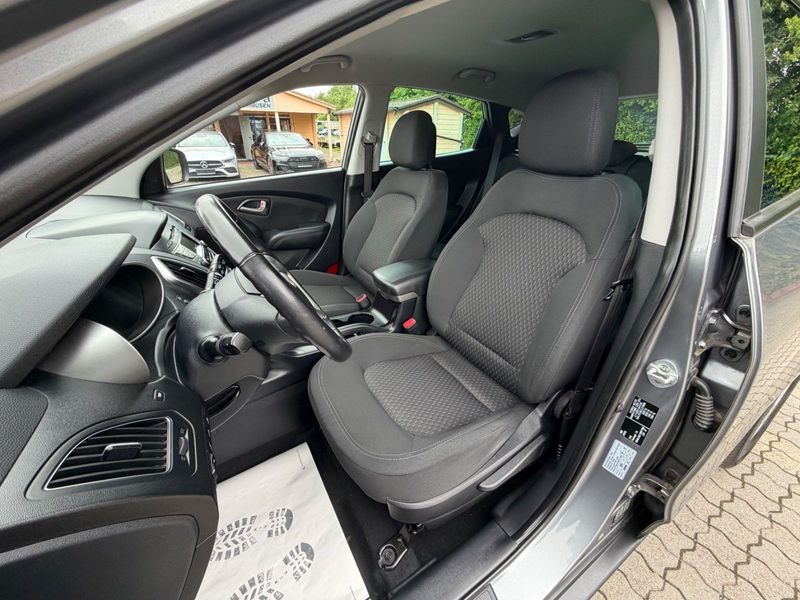 Hyundai iX35 2.0 GDi 4x4 *85 TKM *163 PS *AHK *TÜV NEU — photo 12