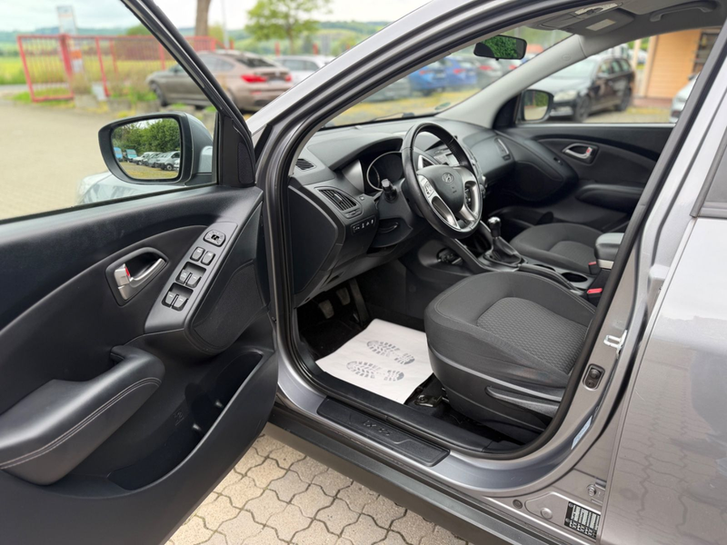 Hyundai iX35 2.0 GDi 4x4 *85 TKM *163 PS *AHK *TÜV NEU — photo 10