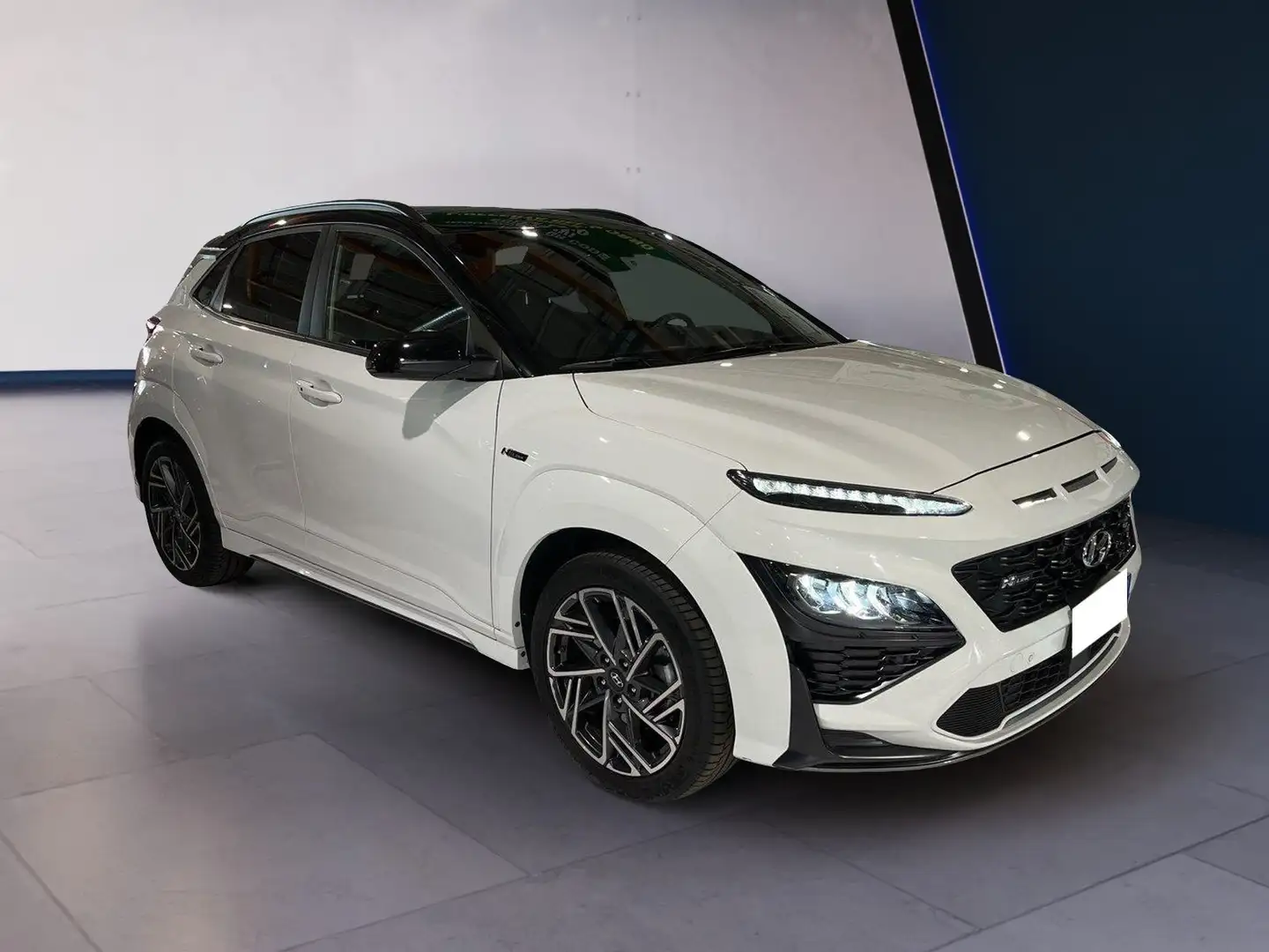Hyundai KONA I 2021 1.0 t-gdi 48V Xline 2wd 120cv imt Bianco - 2
