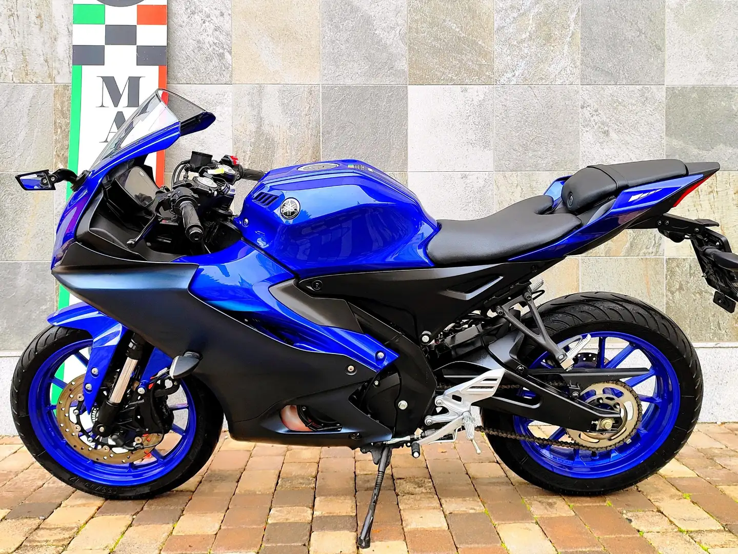 Yamaha YZF-R125 QS Blu/Azzurro - 2
